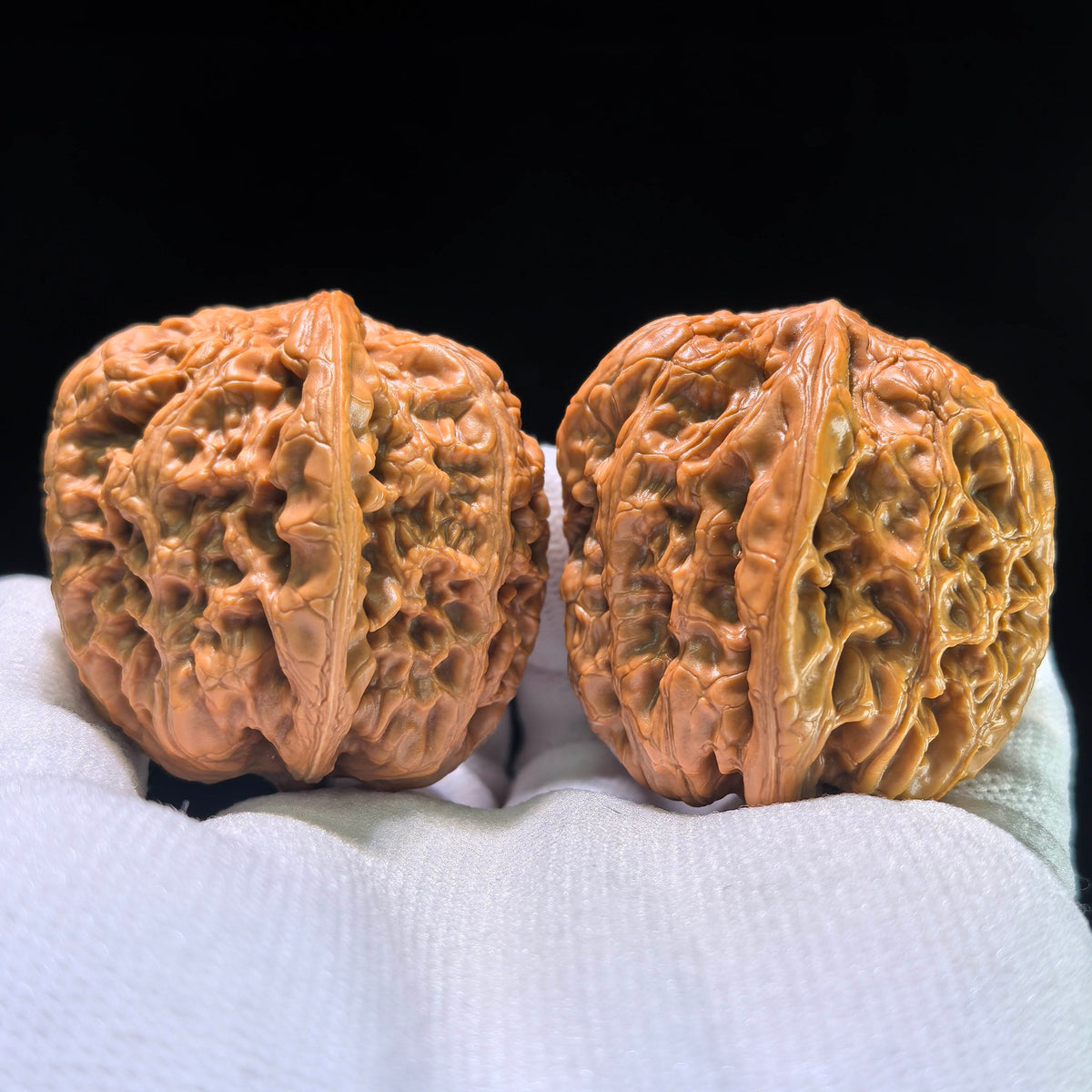 The "General's Shoulders" (Jiang Jun Bang) Balanced High-Stature Pair | 45.0mm x 45.0mm | HBJJB-901 - ThePatinaProject