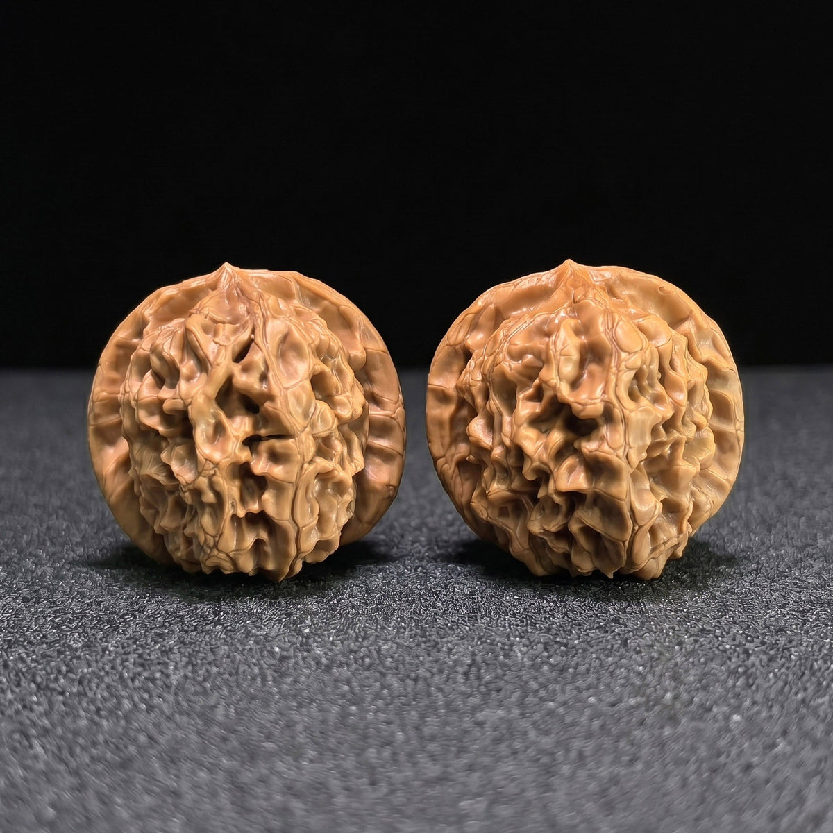 The "Happy Reunion" (He Huan) Ultra-Plump Pair | 43.0mm x 46.0mm | HH-704 - ThePatinaProject
