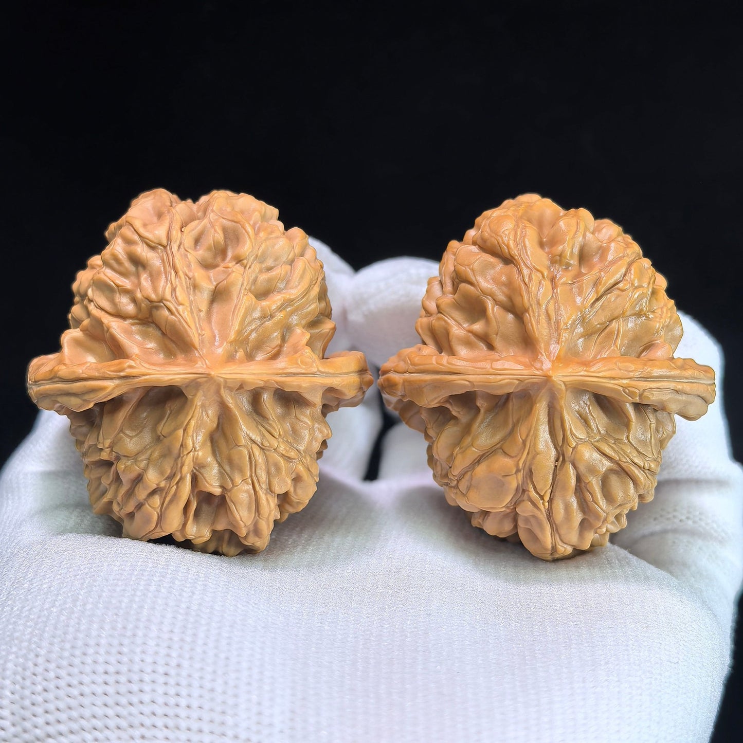 The "Happy Reunion" (He Huan) Ultra-Plump Pair | 43.0mm x 46.0mm | HH-704 - ThePatinaProject