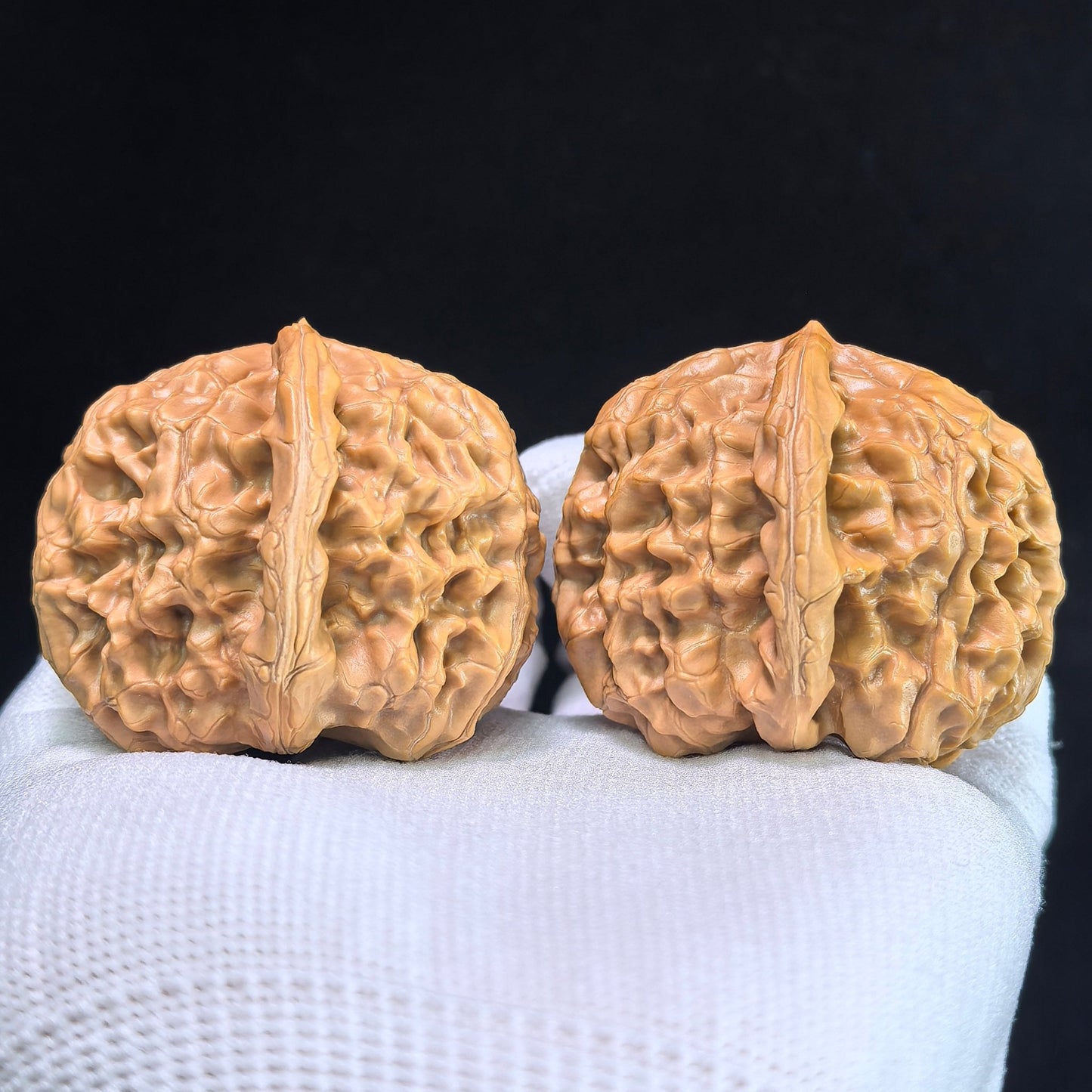 The "Happy Reunion" (He Huan) Ultra-Plump Pair | 43.0mm x 46.0mm | HH-704 - ThePatinaProject