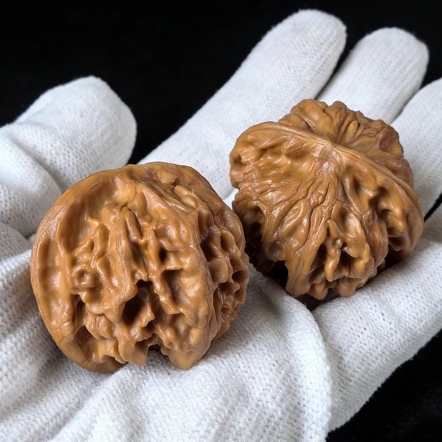 The "Heaven & Earth Er Ye's Hat" (Tian Di Er Ye Mao) Pair | 38.0mm x 38.0mm | TDEYM-01 - ThePatinaProject