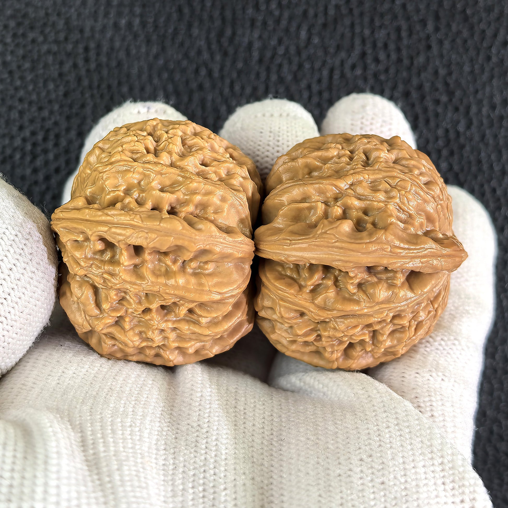 The "Hidden Tip White Lion" (Men Jian Bai Shi Zi) Pair | 39.0mm x 37.0mm | BSJ-406 - ThePatinaProject