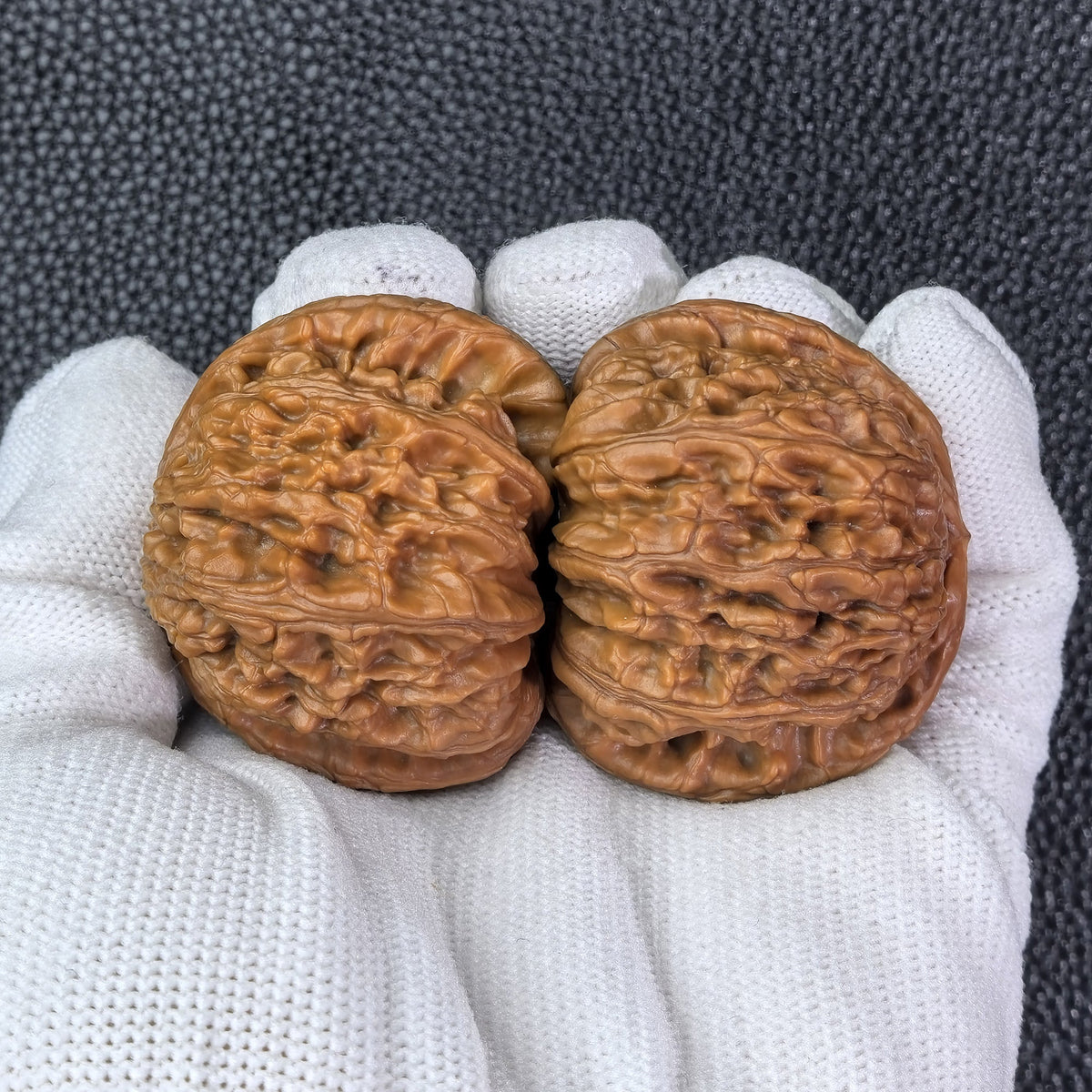 The "Hidden Tip White Lion" (Men Jian Bai Shi Zi) Pair | 48.0mm x 42.0mm | BSJ-1007 - ThePatinaProject