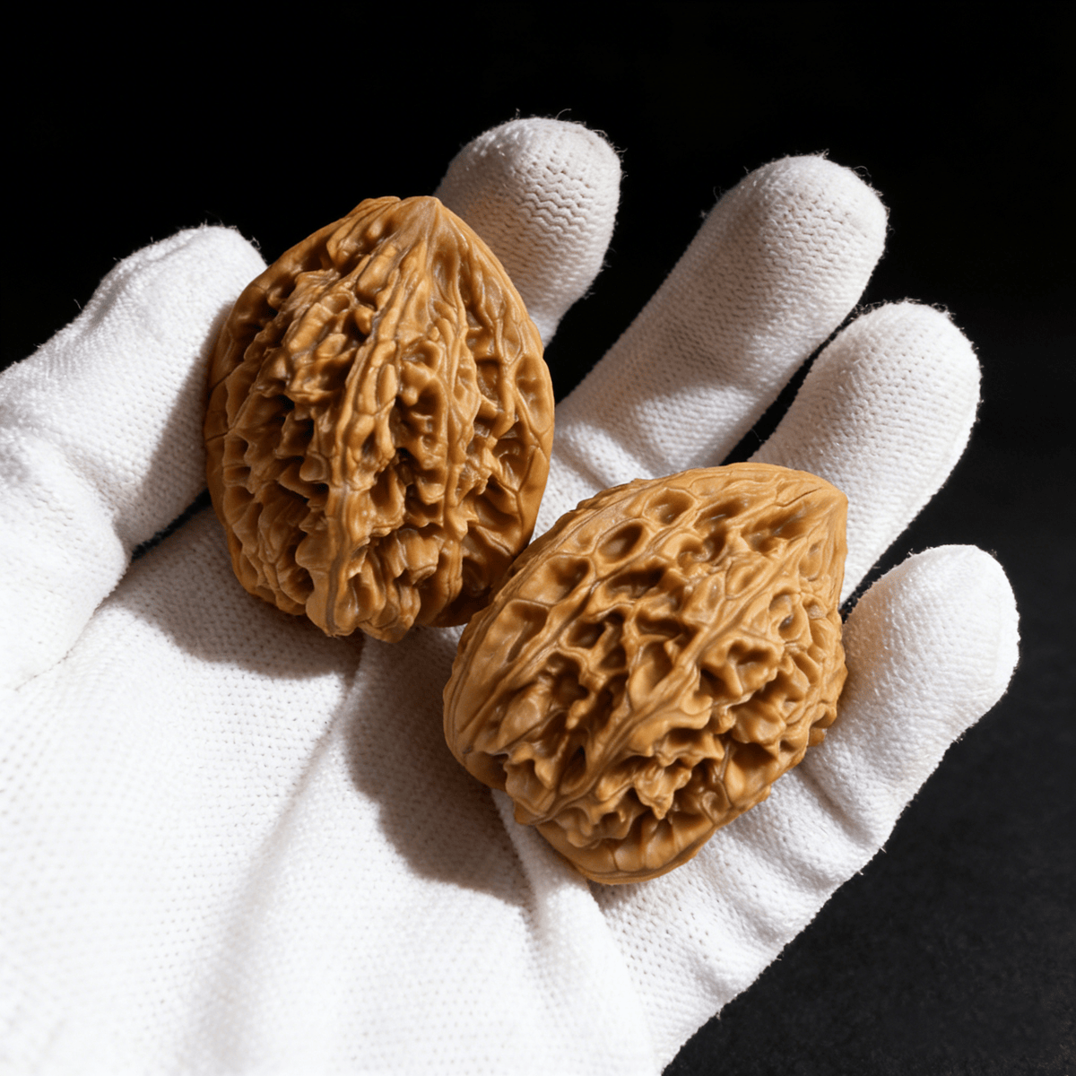 The "Imperial Heart" (Shisanling Jixin) – Tall Silhouette & Deep Honeycomb Texture | 36mm Matched Pair - ThePatinaProject