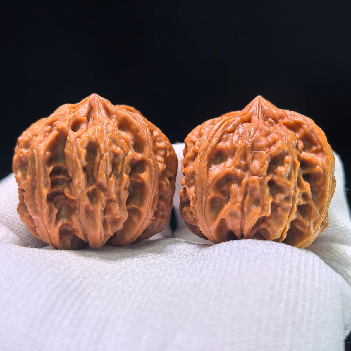 The "Imperial Jade Seal" (Yu Xi) Collector-Grade Four-Ribbed Masterpiece | 39.0mm x 36.0mm | YSFN-1301E - ThePatinaProject