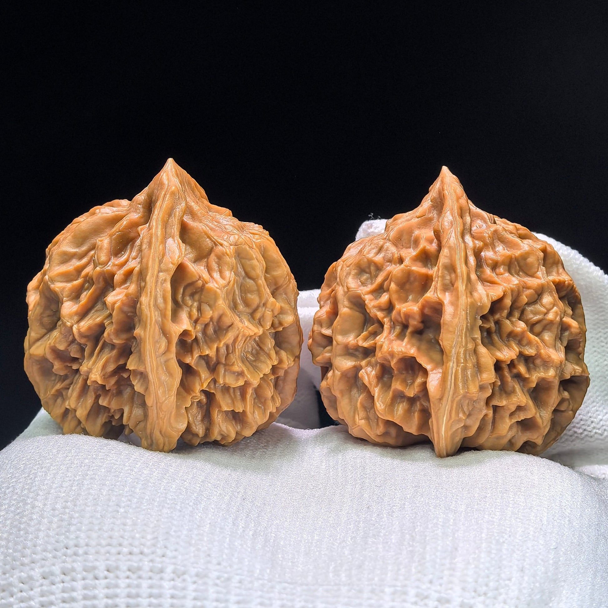 The "Imperial Lantern" (Deng Long) Premium Rounded Deep-Belly Pair | 41.0mm x 40.0mm | DL-1403 - ThePatinaProject