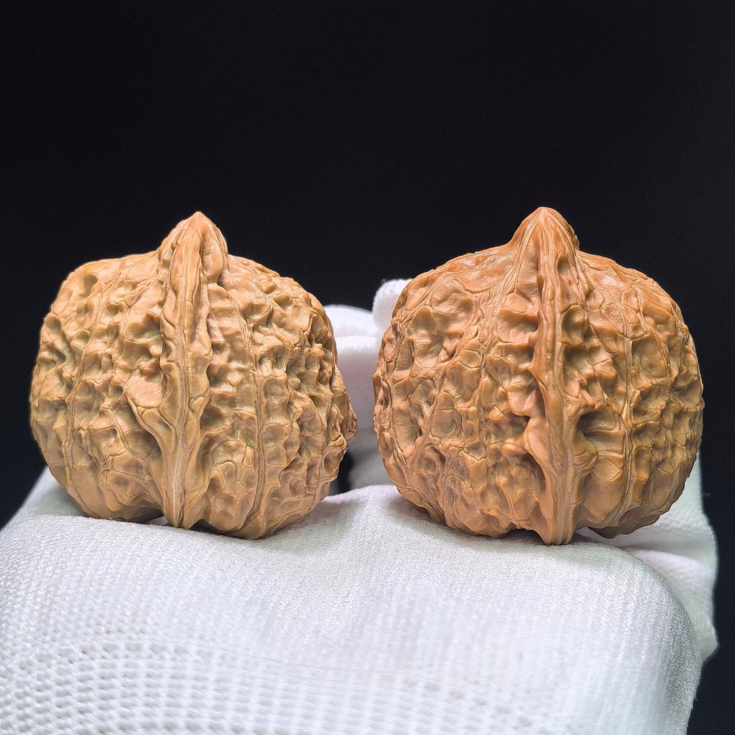 The "Imperial Tall-Posture Pumpkin" (Nan Gua Dun Gao Chun) Premium Scholar Walnuts | 41.0mm x 41.0mm | 1:1 Perfect Isometric Match | NGD-1404 - ThePatinaProject