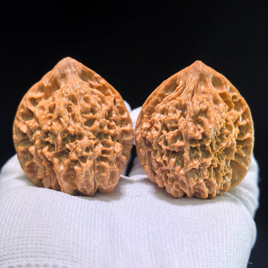 The "Large Official's Hat" (Da Guanmao) Matched Pair | 43.0mm x 40.0mm | DGM-1203C - ThePatinaProject