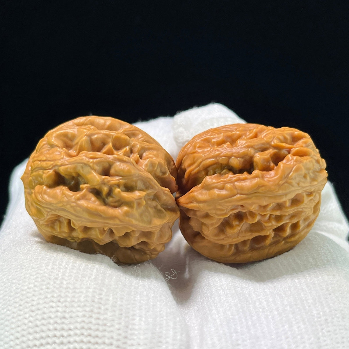 The Legendary "Pinggu Square" Pinggu Fangkuai Lion Head Pocket Masterpiece | 31.0mm x 38.0mm | PGFK-1001 - ThePatinaProject