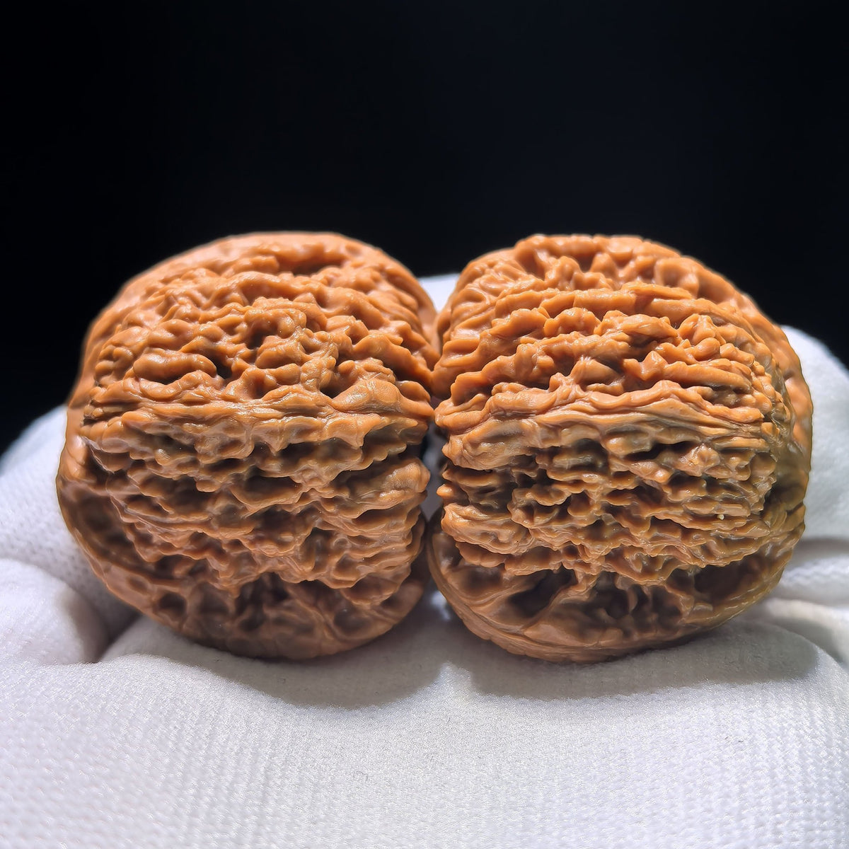 The "Little Pumpkin" (Xiao Nan Gua) Matched Pair | 40.0mm x 37.0mm | NGD-1202C - ThePatinaProject