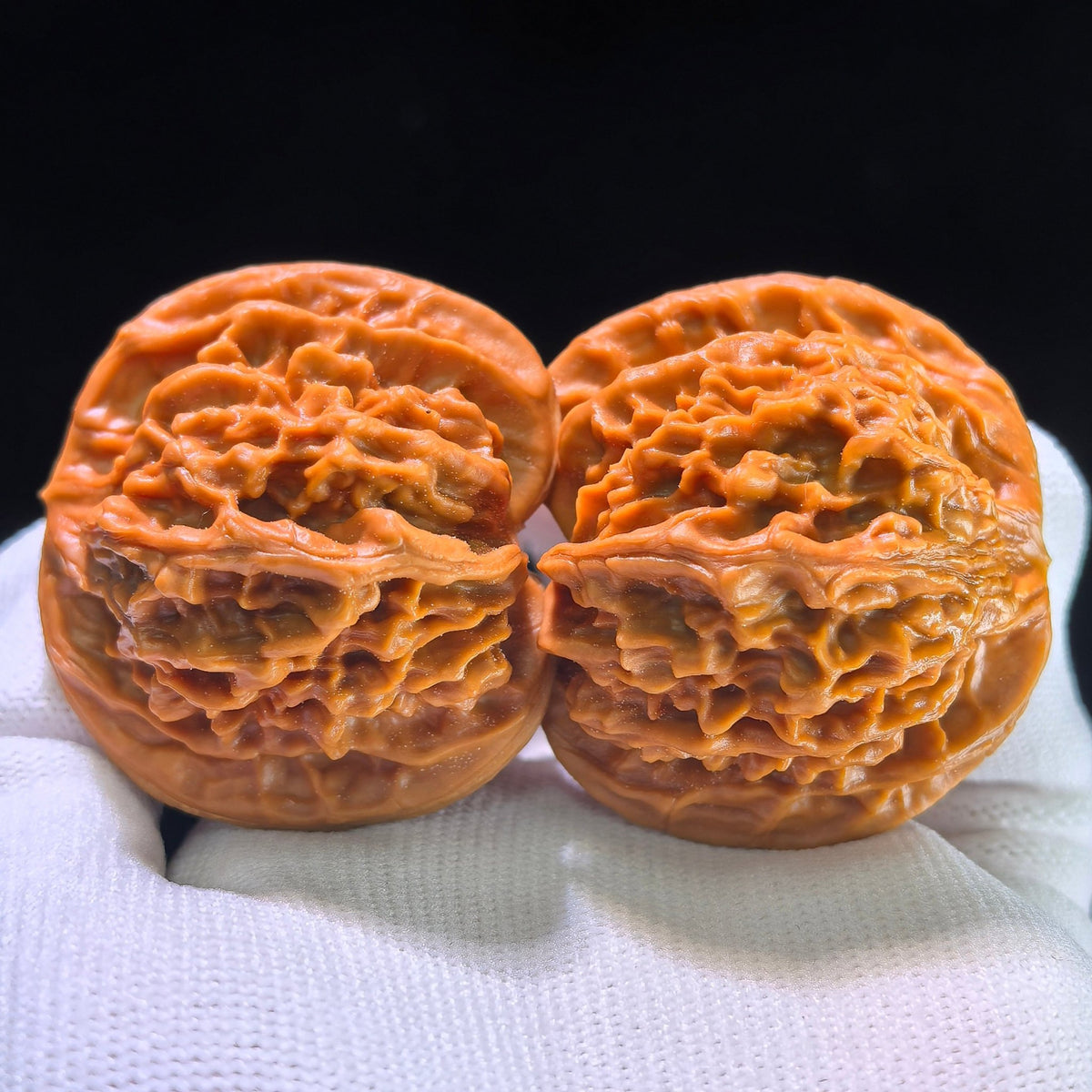 The "Lord Er-Ye's Hat" (Tian Di Er Ye Mao) Grand Boutique Pair | 46.0mm x 44.0mm | TDEYM-1202C - ThePatinaProject