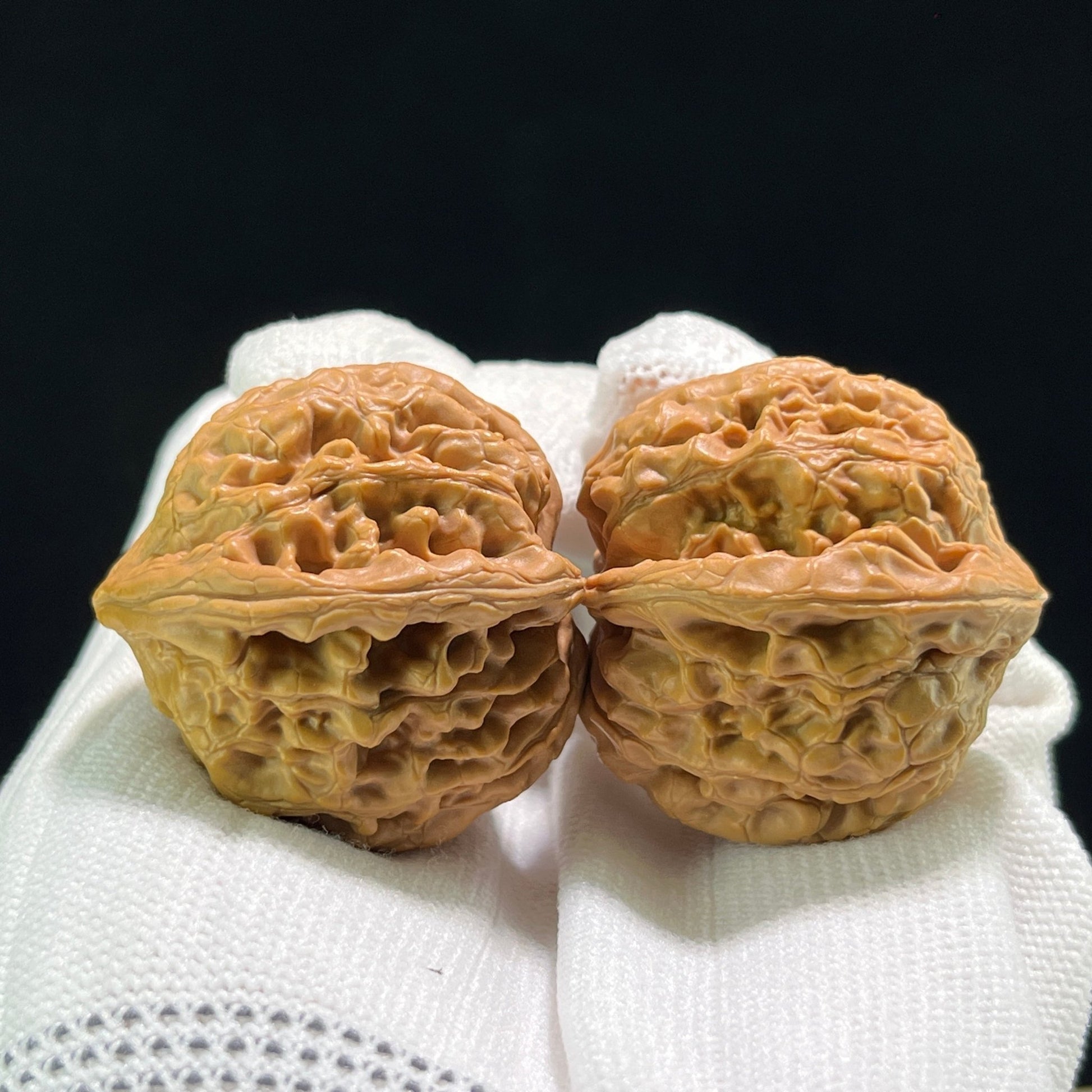 The "Lotus" (Lian Hua) Pair | 35.0mm x 38.0mm | LH-702 - ThePatinaProject