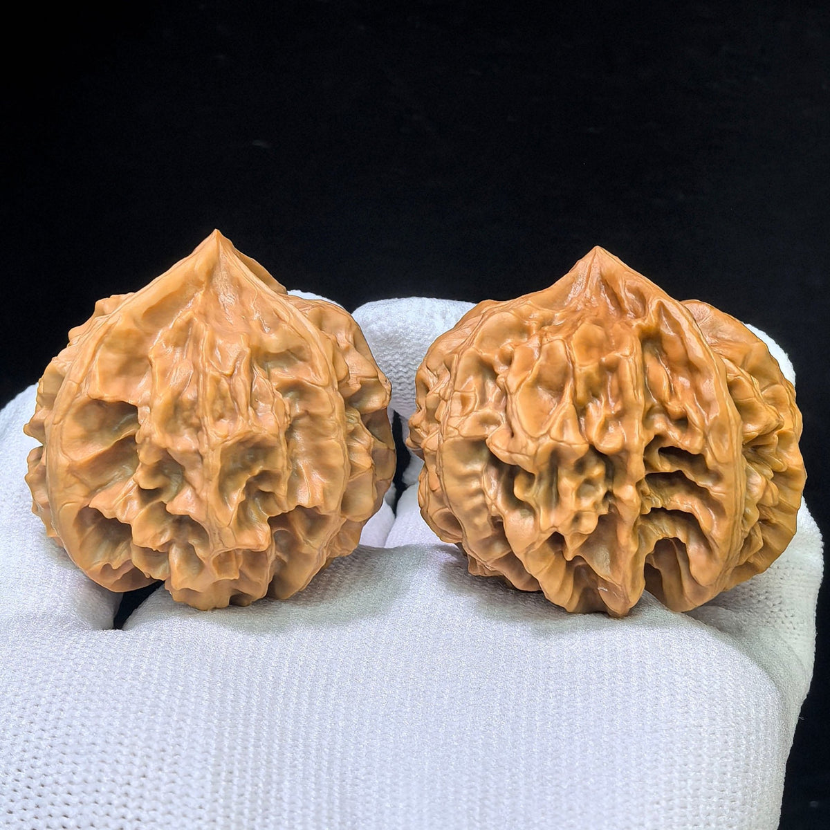 The Majestic "Three-Ribbed Emperor" Diwang Sanleng Lion Head Masterpiece | 43.0mm x 43.0mm | DWSN-403E - ThePatinaProject