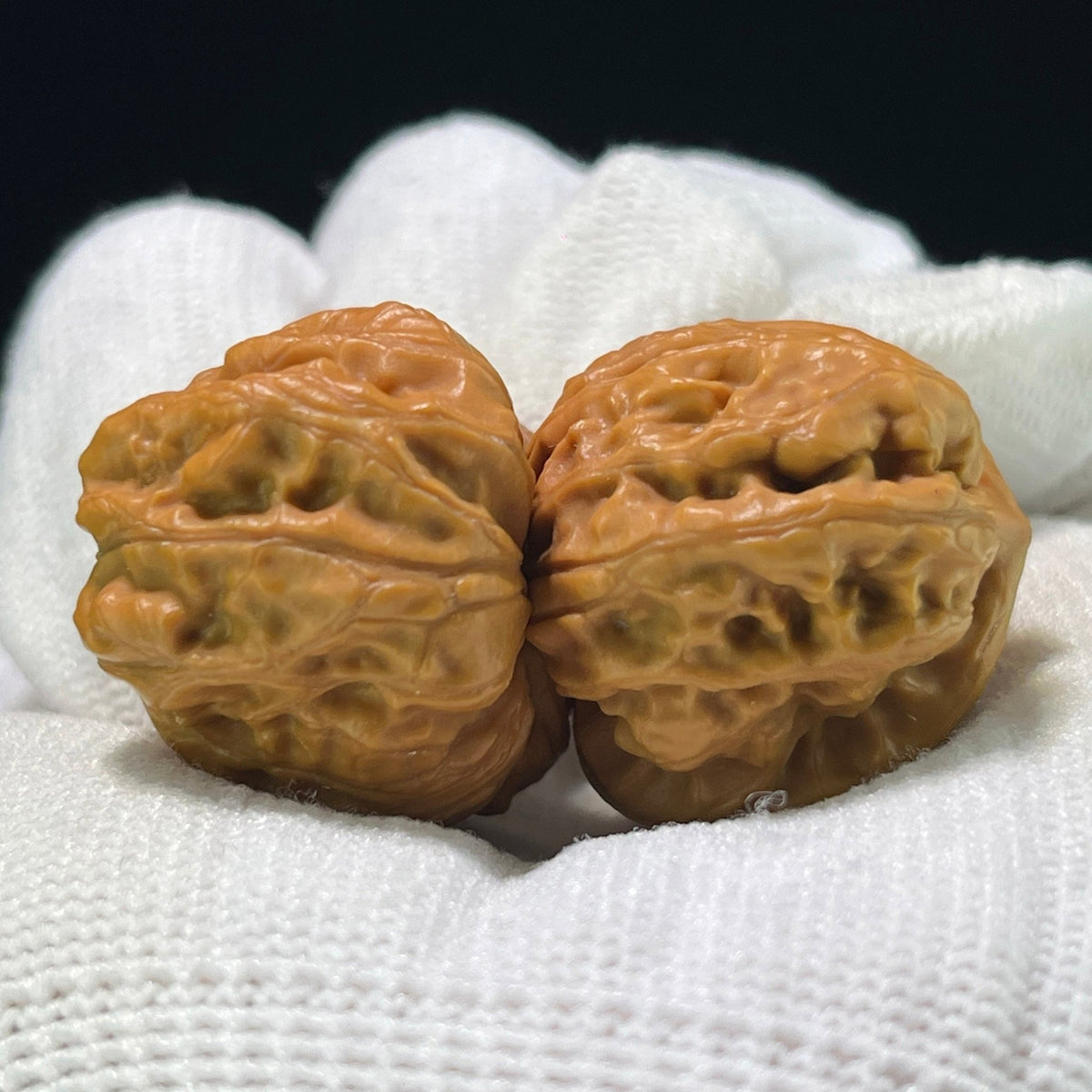 The "Mentougou Ingot" (Mentougou Yuan Bao) Miniature Finger-Twirling Pair | 27.0mm x 33.0mm | MTGYB-1001 - ThePatinaProject