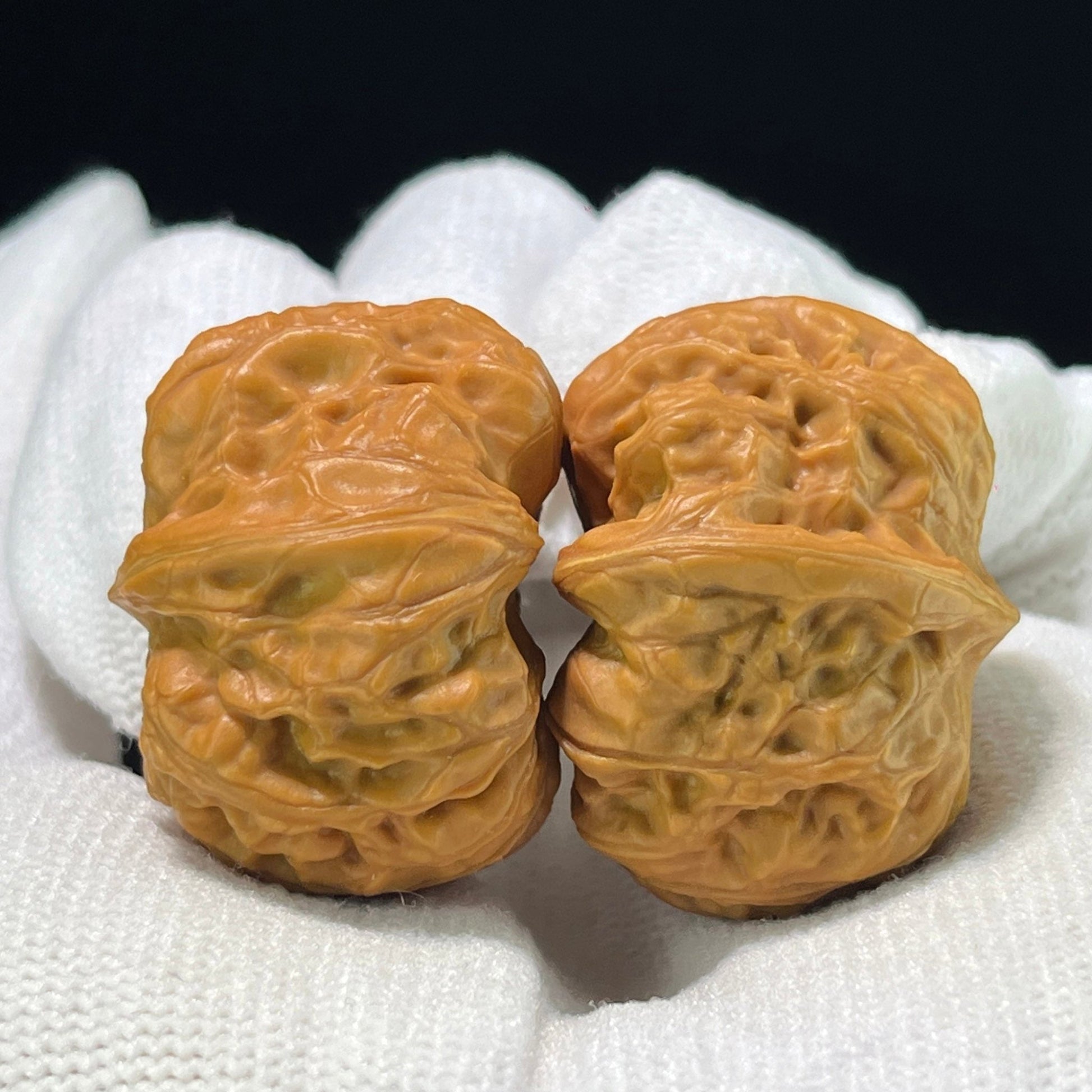 The "Mentougou Ingot" (Mentougou Yuan Bao) Miniature Finger-Twirling Pair | 27.0mm x 33.0mm | MTGYB-1001 - ThePatinaProject
