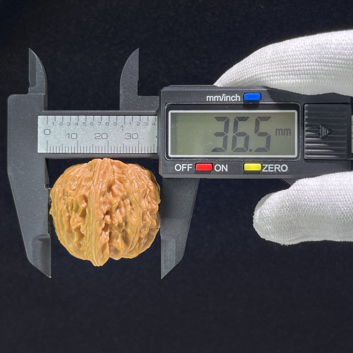 The "Millstone" (Mo Pan) Ergonomic Giant Pair | 41.0mm x 37.0mm | MP-902 - ThePatinaProject