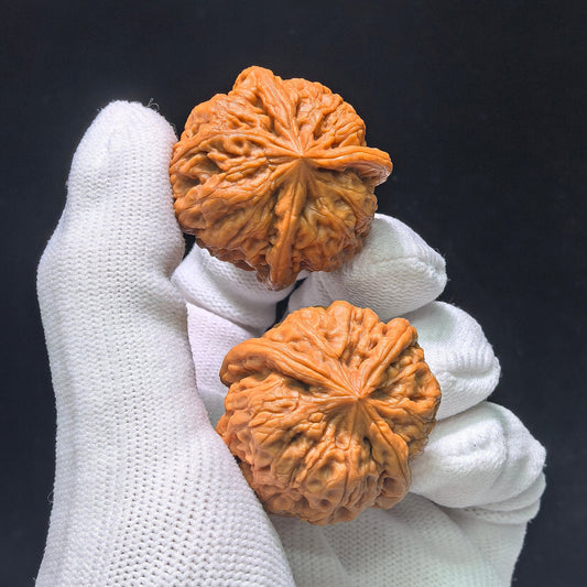The Miniature "Rain Flower Stone" Three-Ridge Yuhashan Masterpiece | 33.0mm x 33.0mm | YHSSN-1402E - ThePatinaProject