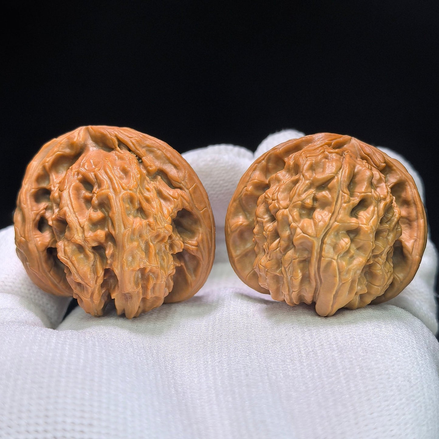 The Mythical Three-Ridge "Human Character" White Lion Masterpiece | 39.0mm x 42.0mm | BSZSN-1403E - ThePatinaProject