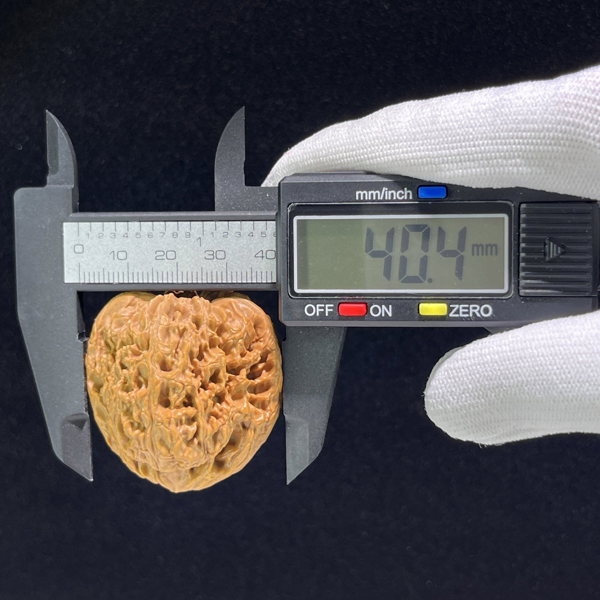 The "Nanjiang Stone" (Nan Jiang Shi) Deep-Bellied Giant Pair | 40.0mm x 42.0mm | NJS-906 - ThePatinaProject