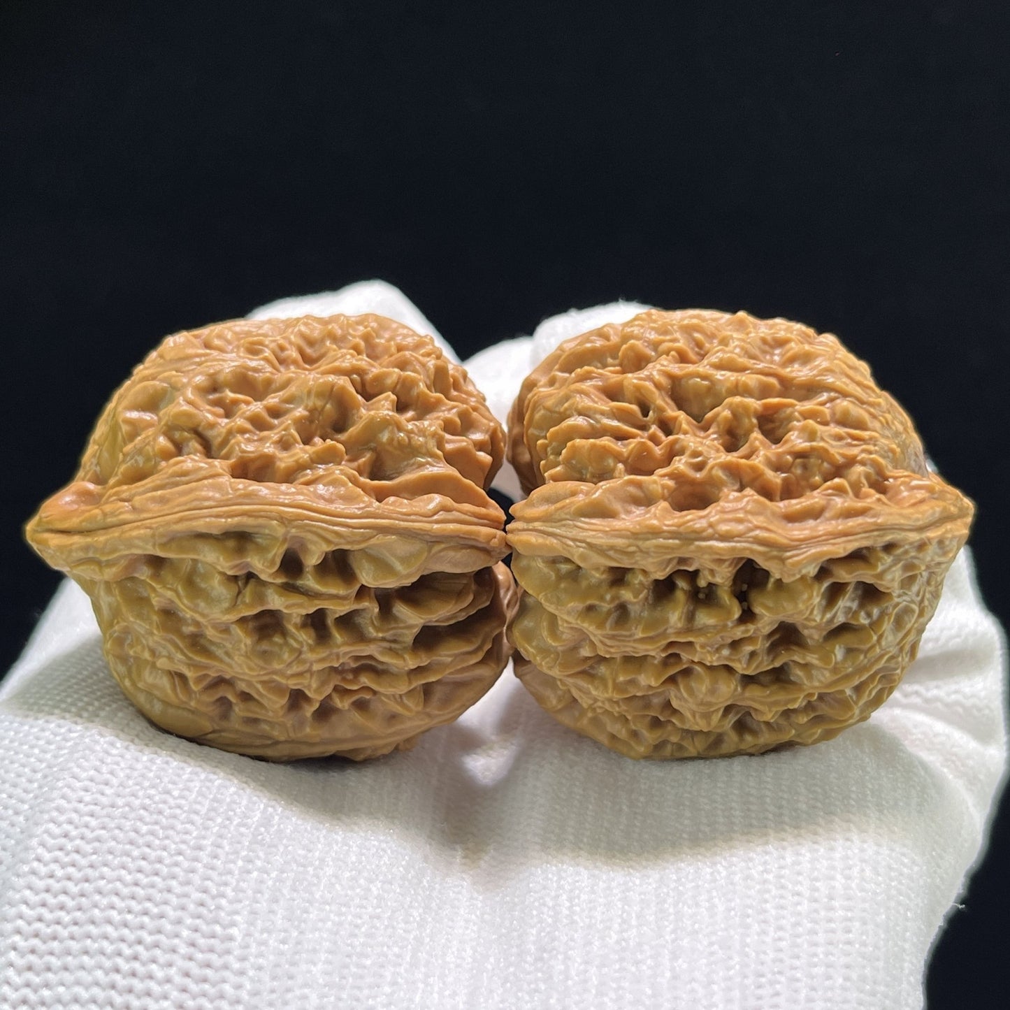 The "Nanjiang Stone" (Nan Jiang Shi) Flawless Balanced Pair | 38.0mm x 38.0mm | NJS-905 - ThePatinaProject