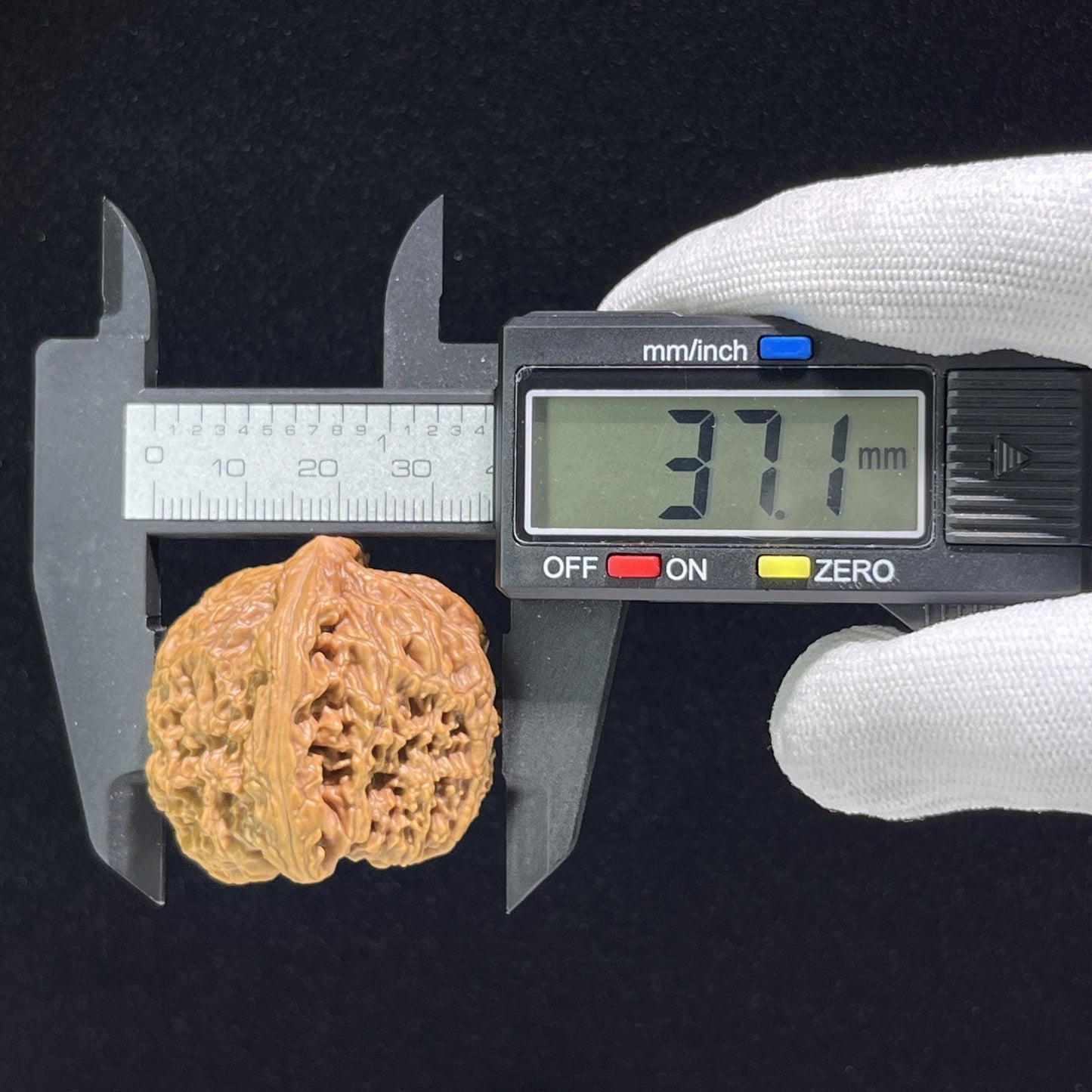 The "Nanjiang Stone" (Nan Jiang Shi) Full-Bellied EDC Pair | 35.0mm x 36.0mm | NJS-902 - ThePatinaProject