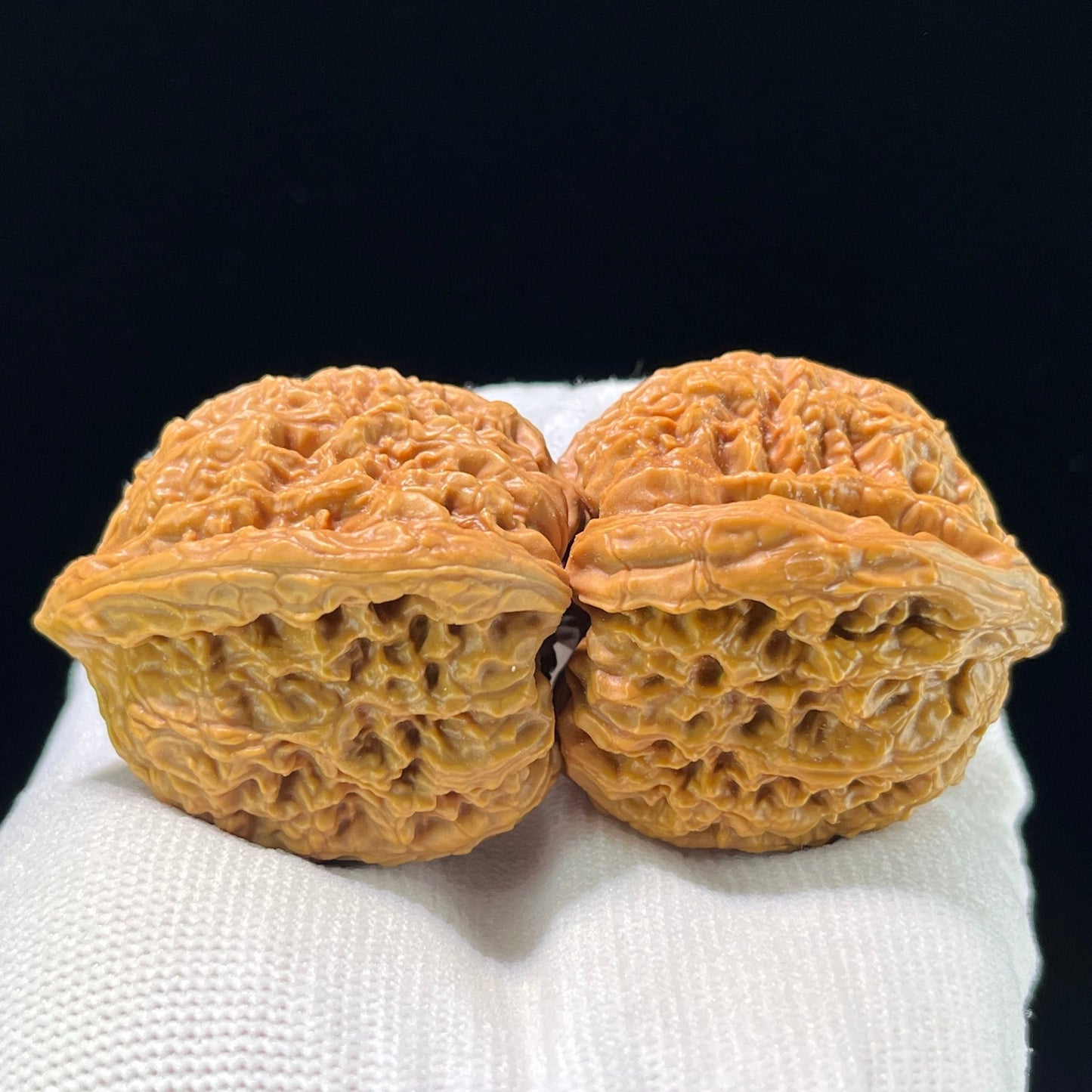 The "Nanjiangshi" (NJS) Heritage Grand-Scale Lion Head Pair | 47.0mm x 46.0mm | NJS-908 - ThePatinaProject