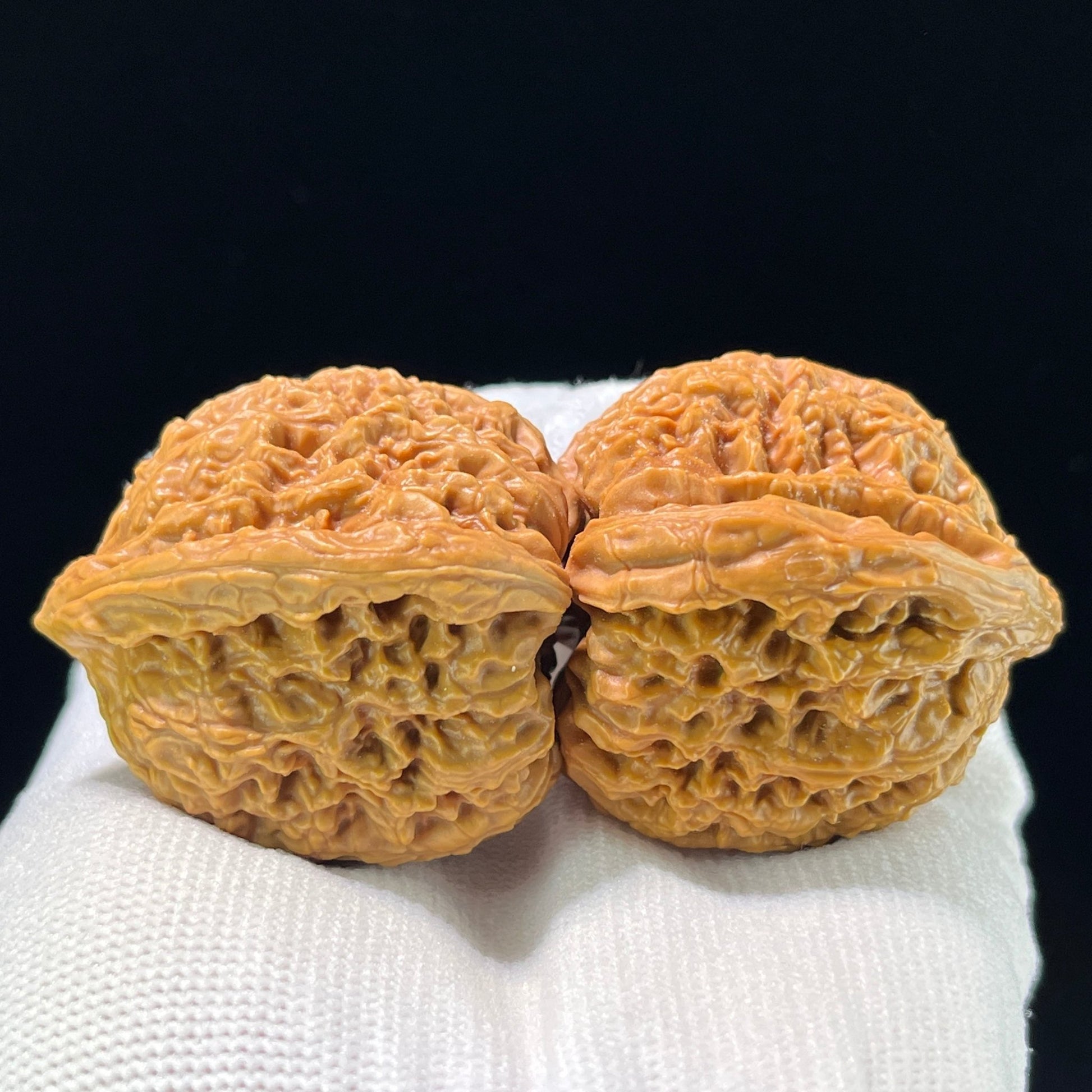 The "Nanjiangshi" (NJS) Heritage Grand-Scale Lion Head Pair | 47.0mm x 46.0mm | NJS-908 - ThePatinaProject