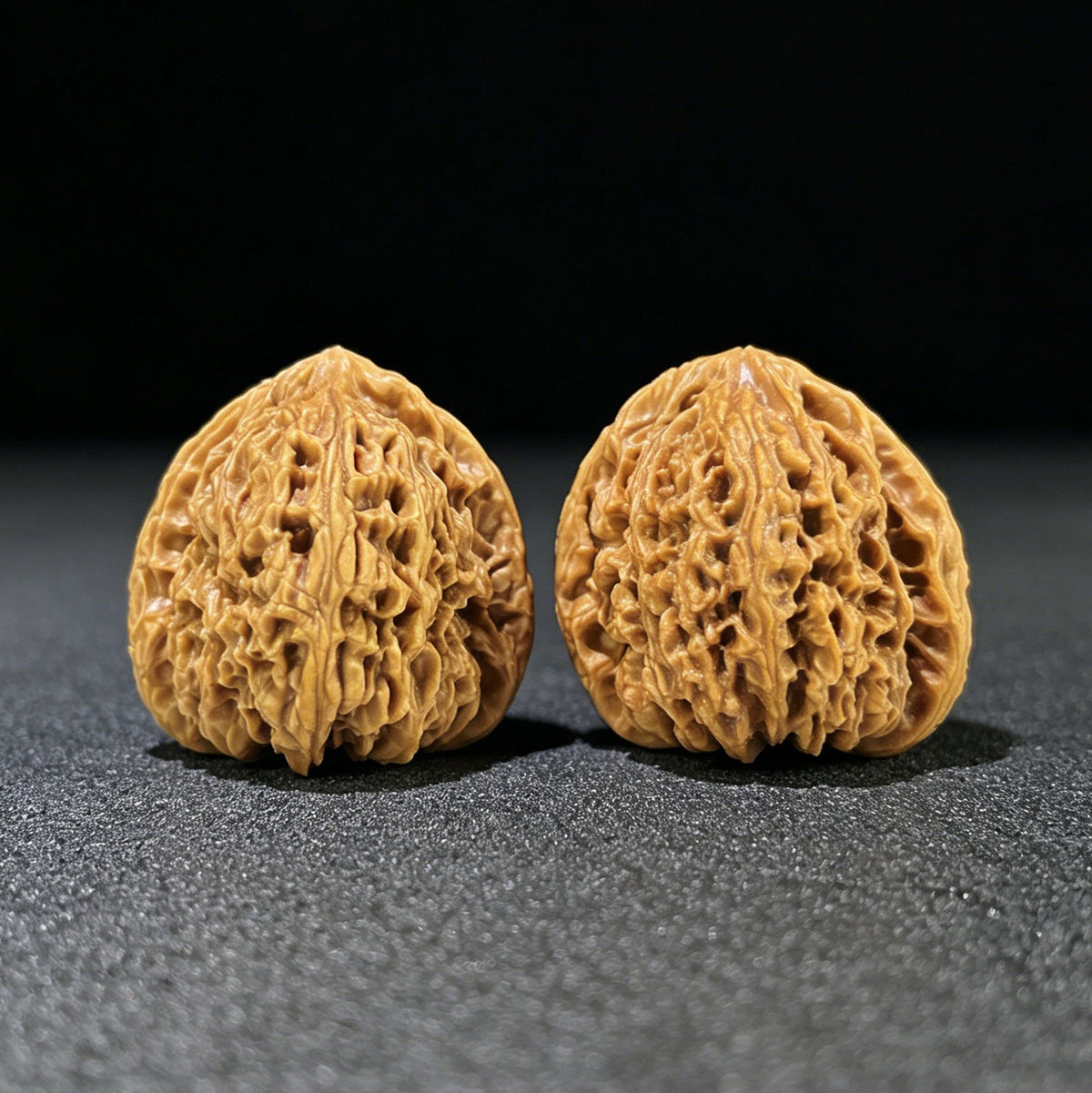 The "Nanjiangshi" (NJS) Heritage Grand-Scale Lion Head Pair | 47.0mm x 46.0mm | NJS-908 - ThePatinaProject