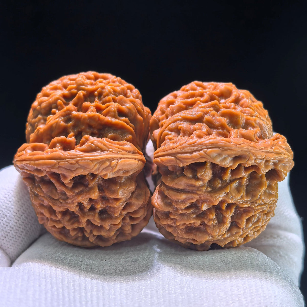 The Nanjiangstone "Premium Boutique" Balanced Pair | 45.0mm x 45.0mm | NJS-1207C - ThePatinaProject