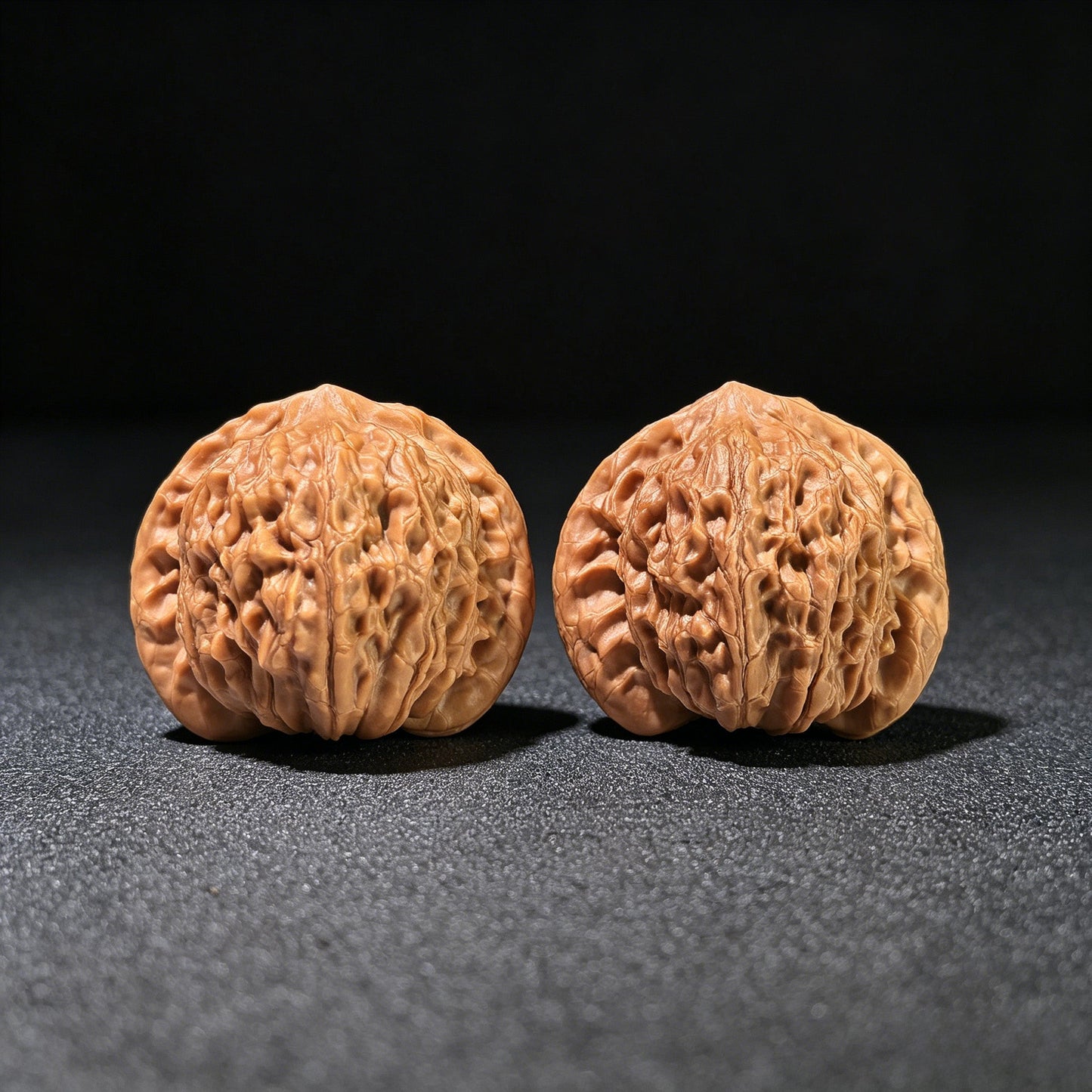 The "Noble Hat" (Gong Zi Mao) Boutique Aristocratic Pair | 43.0mm x 48.0mm | GZM-1202C - ThePatinaProject