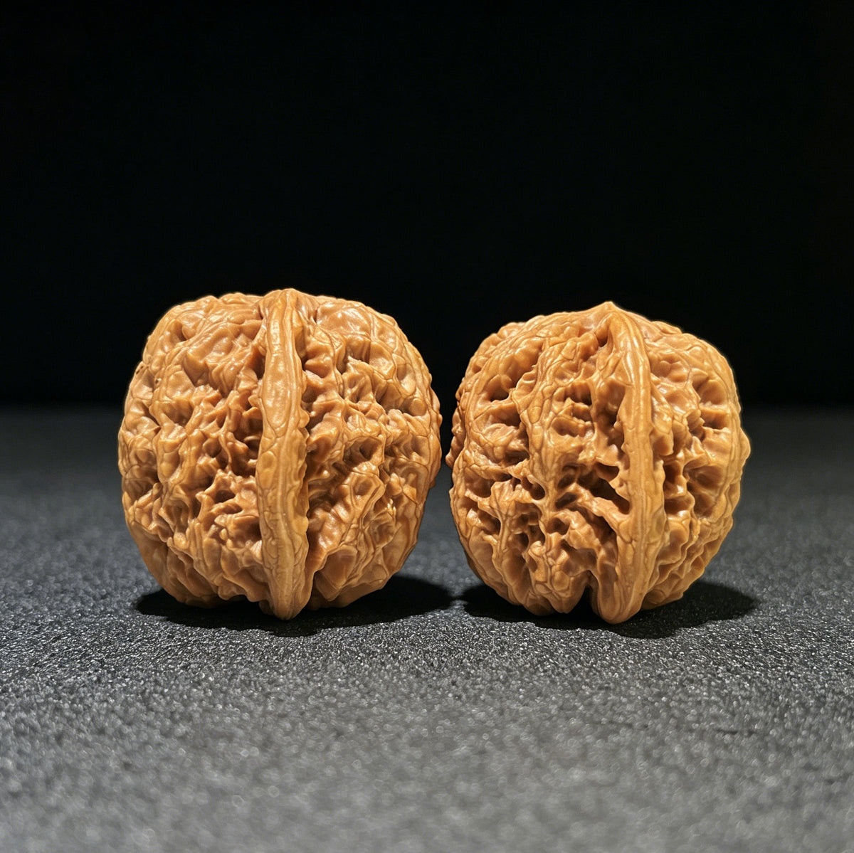 The "North China General's Shoulders" (Hua Bei Jiang Jun Bang) Investment-Grade Pair | 41.0mm x 38.0mm | HBJJB-1105 - ThePatinaProject