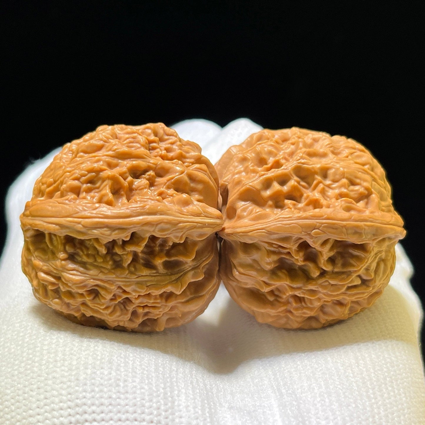 The "Orthodox Millstone" (Zheng Mo Pan) Premium Miniature Finger-Twirling Pair | 37.0mm x 36.0mm | MP-1104 - ThePatinaProject