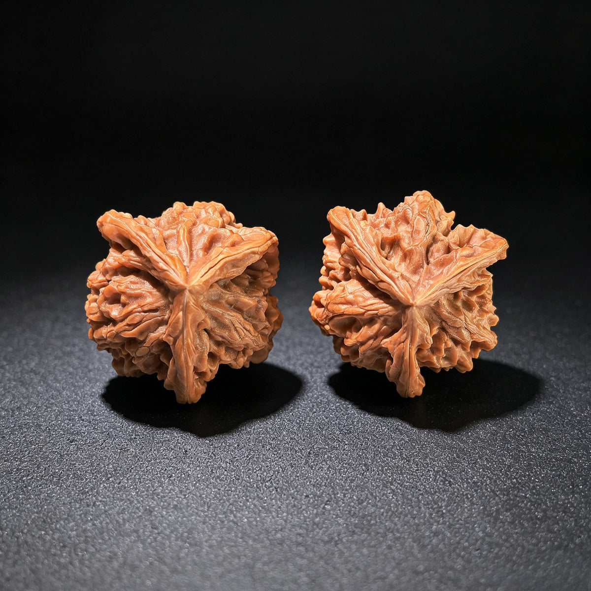 The "Panshan Owl" (Panshan Mao Tou Ying) Master-Grade Three-Ribbed Mini Fidget | 33.0mm x 33.0mm | PSSN-131E - ThePatinaProject