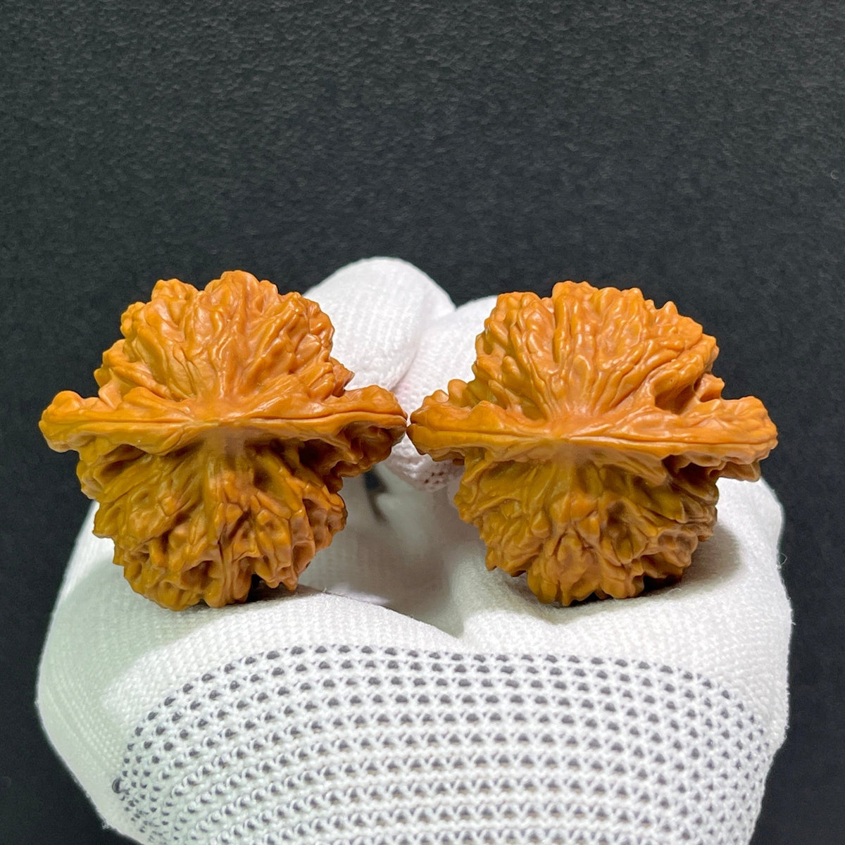 The "Peach Heart" (Tao Xin) Xia Yun Ling Pair | 40.0mm x 36.0mm | XYL-603 - ThePatinaProject