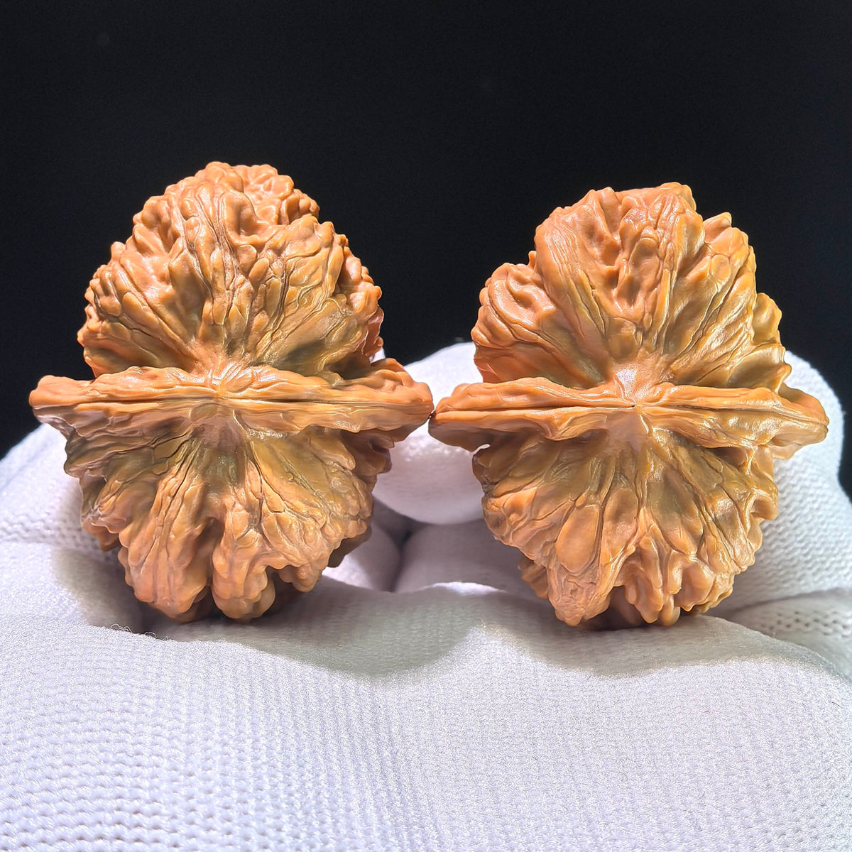 The "Pinggu Cube" (Pinggu Fangkuai) Matched Pair | 43.0mm x 37.0mm | PGFK-1202C - ThePatinaProject