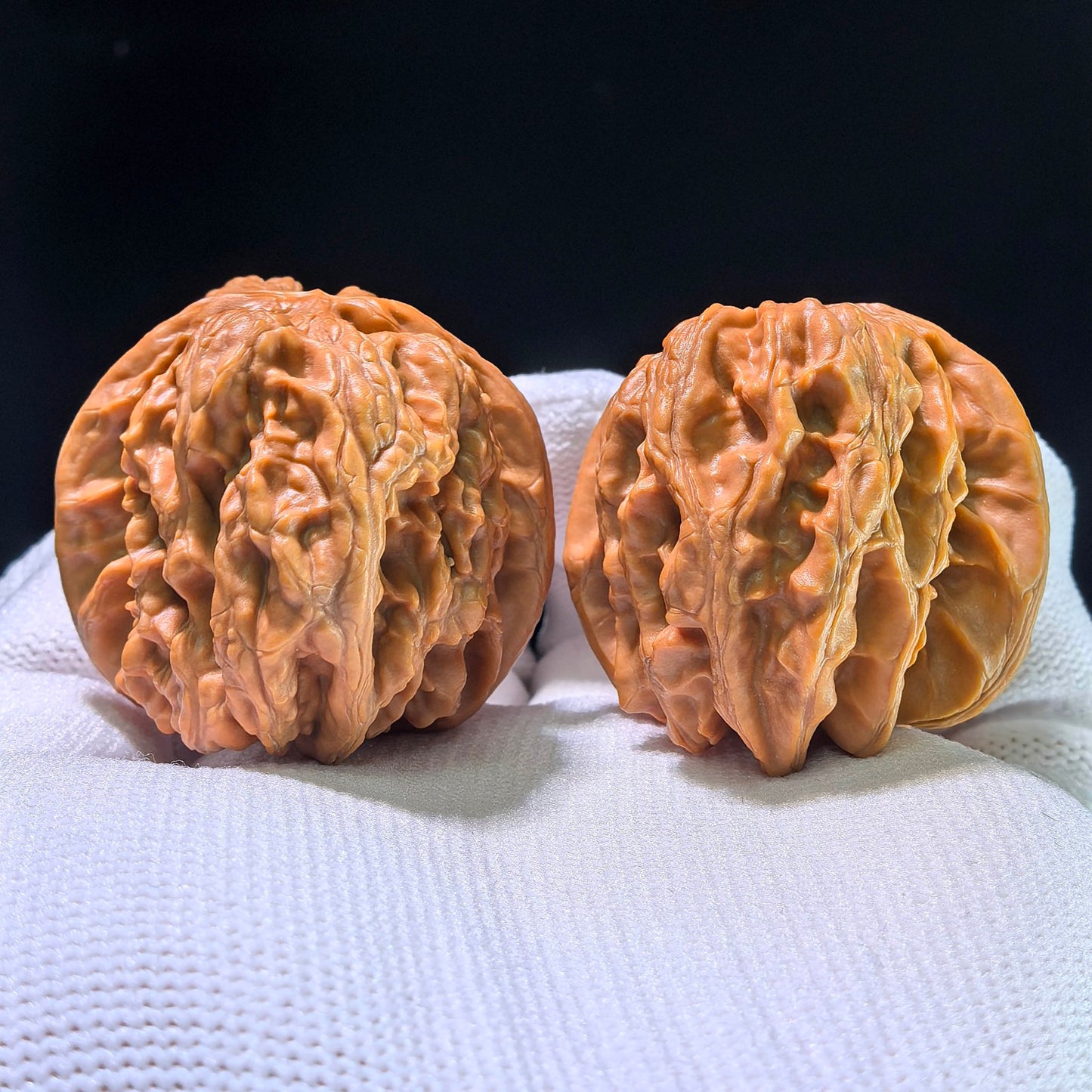 The "Pinggu Cube" (Pinggu Fangkuai) Matched Pair | 43.0mm x 37.0mm | PGFK-1202C - ThePatinaProject