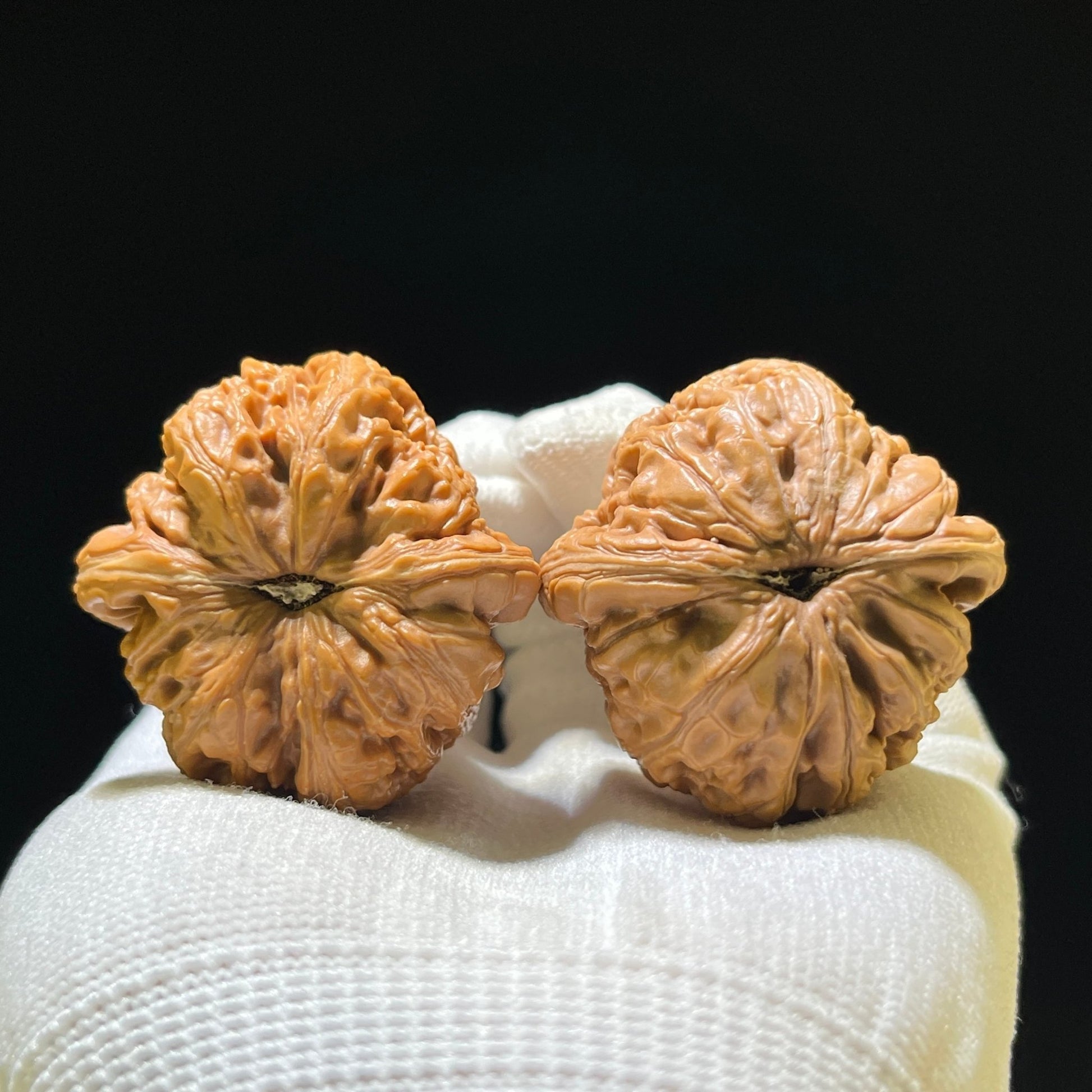 The "Pinggu Ingot" (Ping Gu Yuan Bao) Deep-Bellied Prosperity Pair | 39.0mm x 40.0mm | PGYB-901 - ThePatinaProject