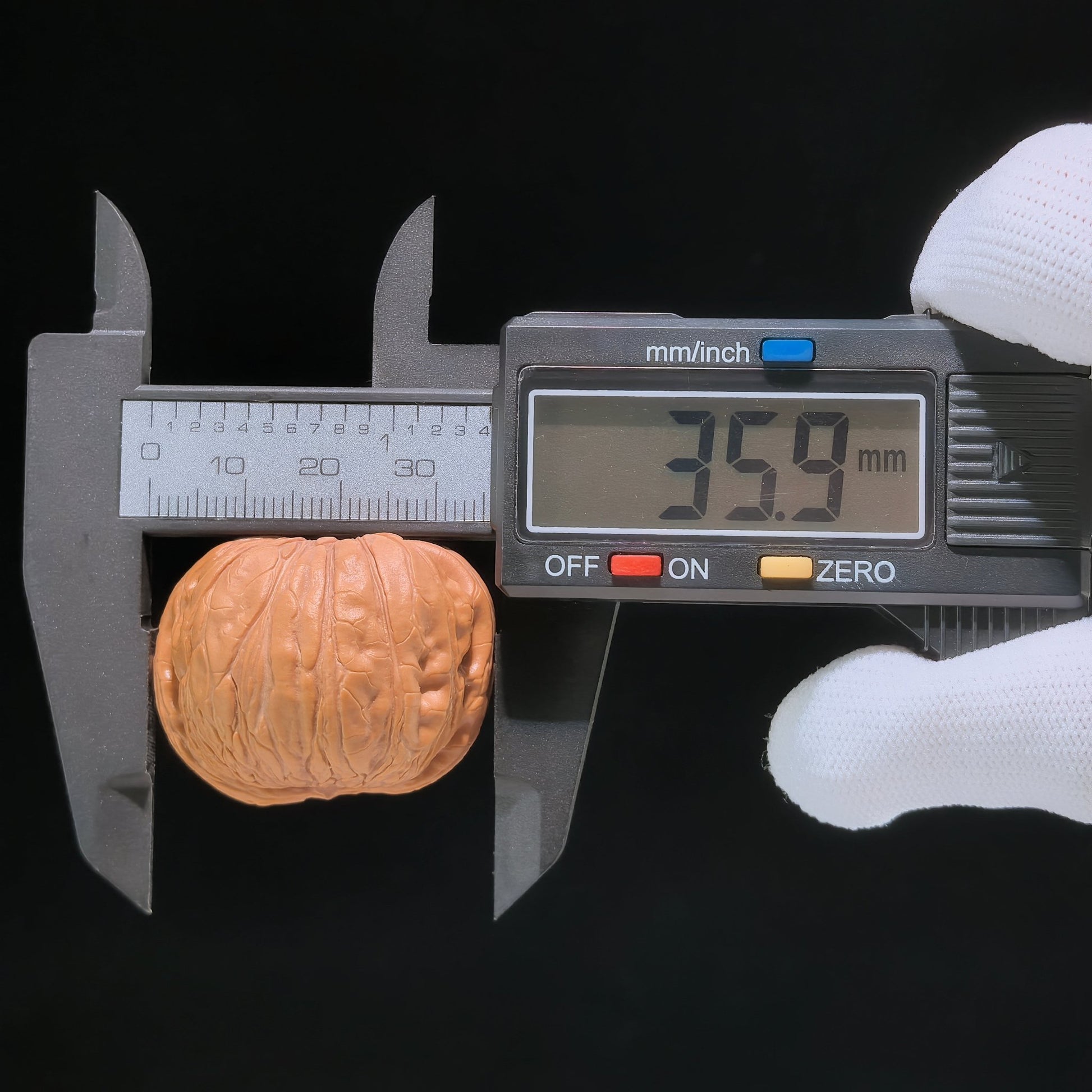 The Pinggu "Ingot" (Ping Gu Yuan Bao) Pair | 35.0mm x 37.0mm | PGYB-603 - ThePatinaProject