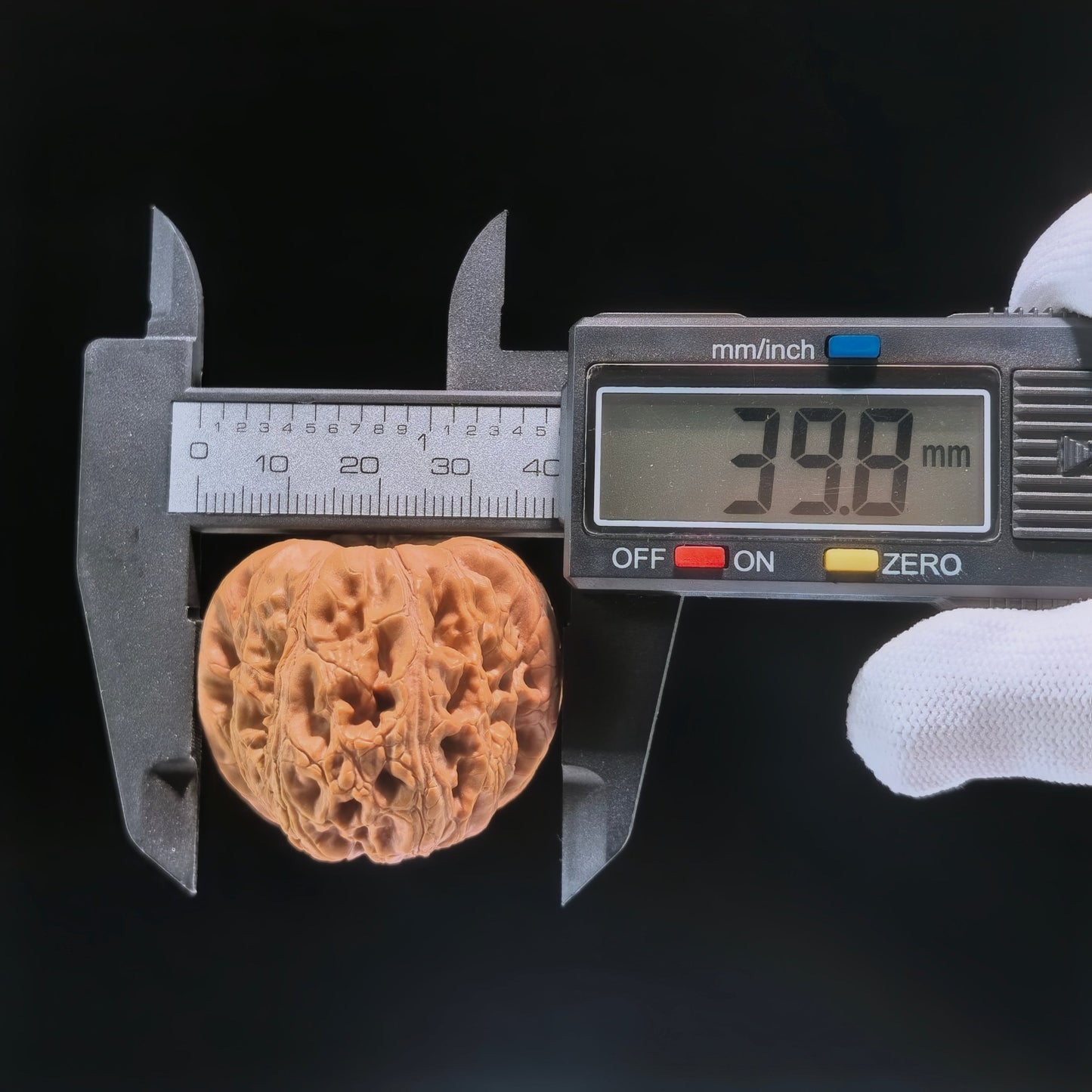 The Pinggu "Ingot" (Yuan Bao) Pair | 40.0mm x 42.0mm | PGYB-604 - ThePatinaProject