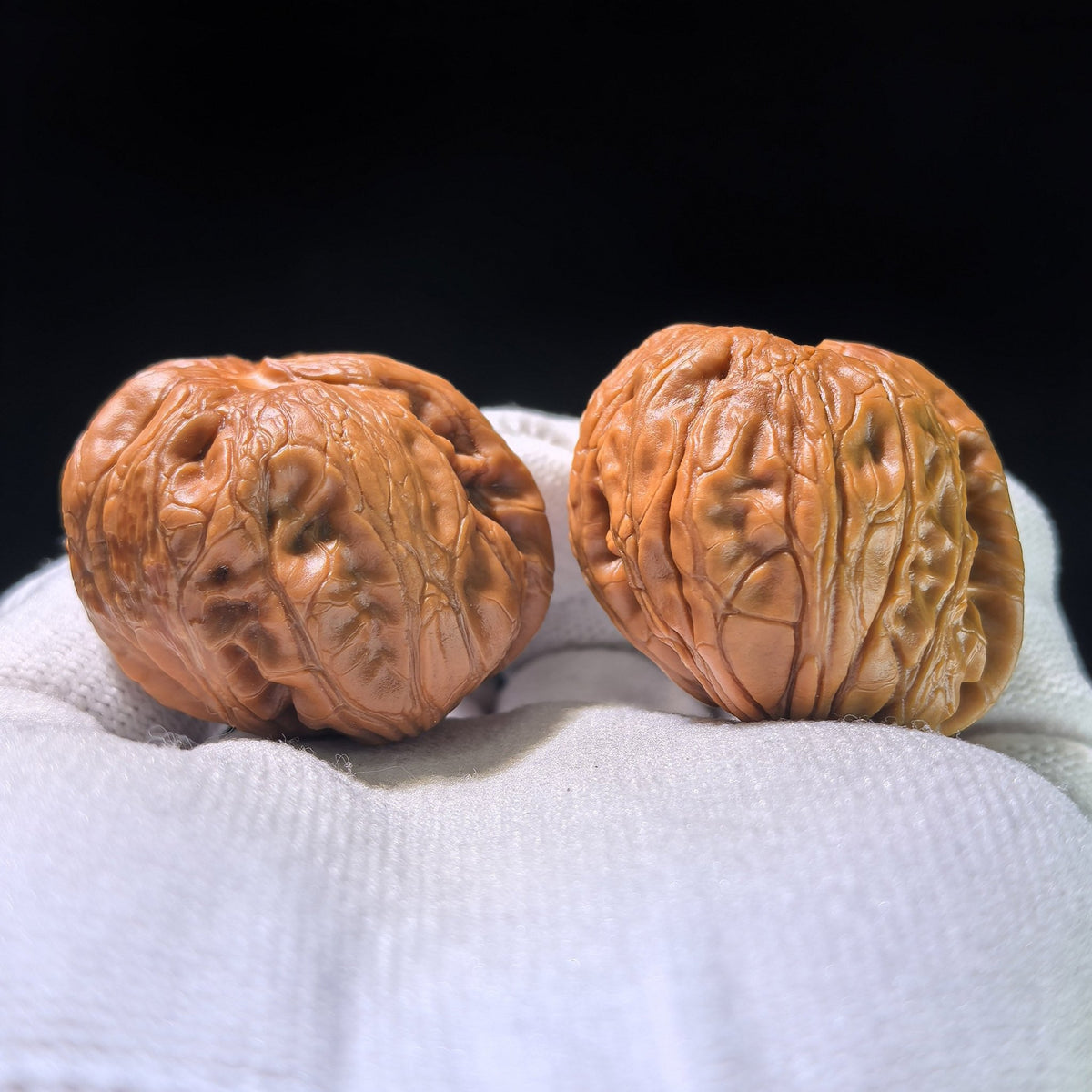 The "Pinggu Yuanbao" Smooth Sailing Pair | 36.0mm x 34.0mm | PGYBYF-1201E - ThePatinaProject
