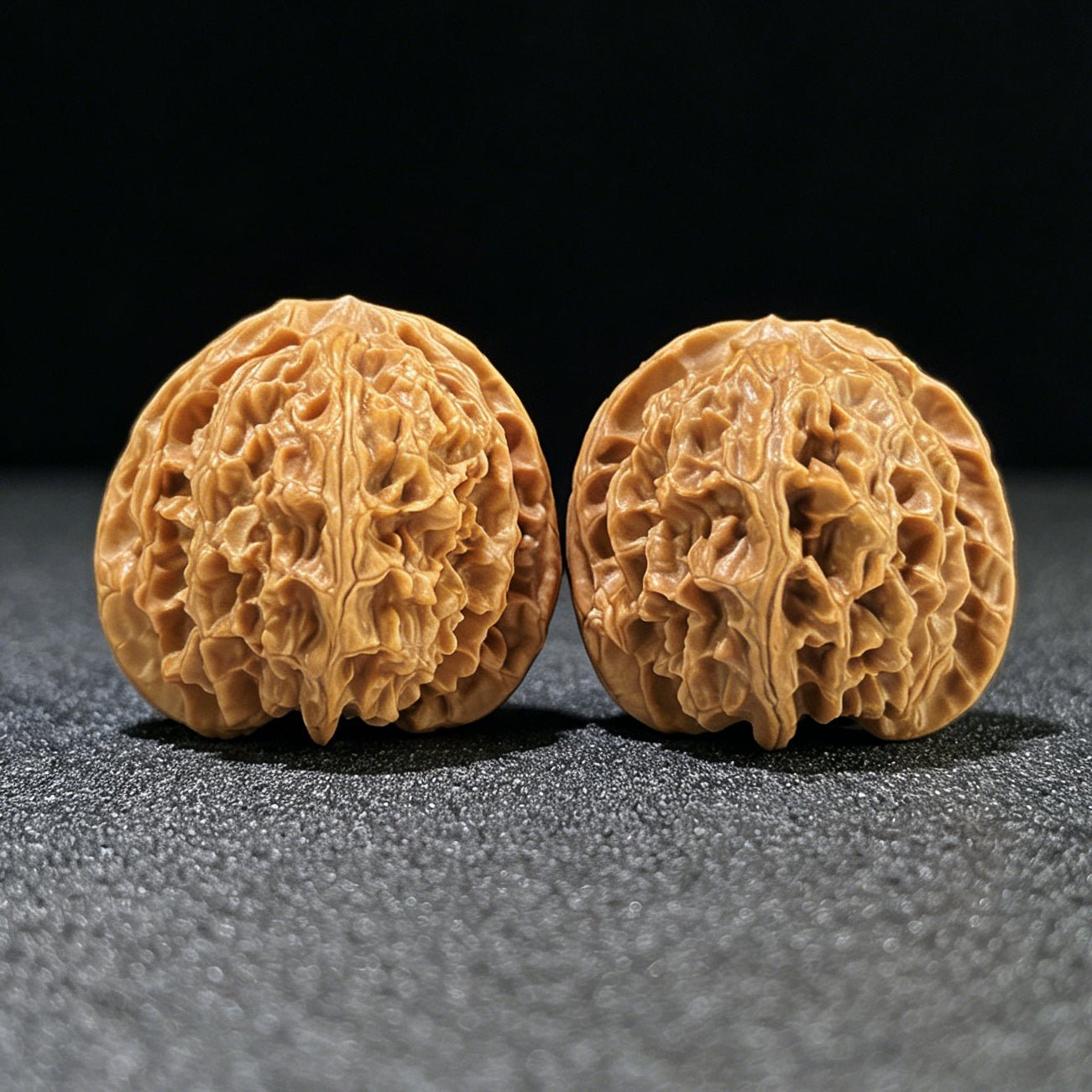The "Pingguoyuan" (PGY) Apple Garden Classic Rounded Lion Head Pair | 42.0mm x 40.0mm | PGY-803 - ThePatinaProject