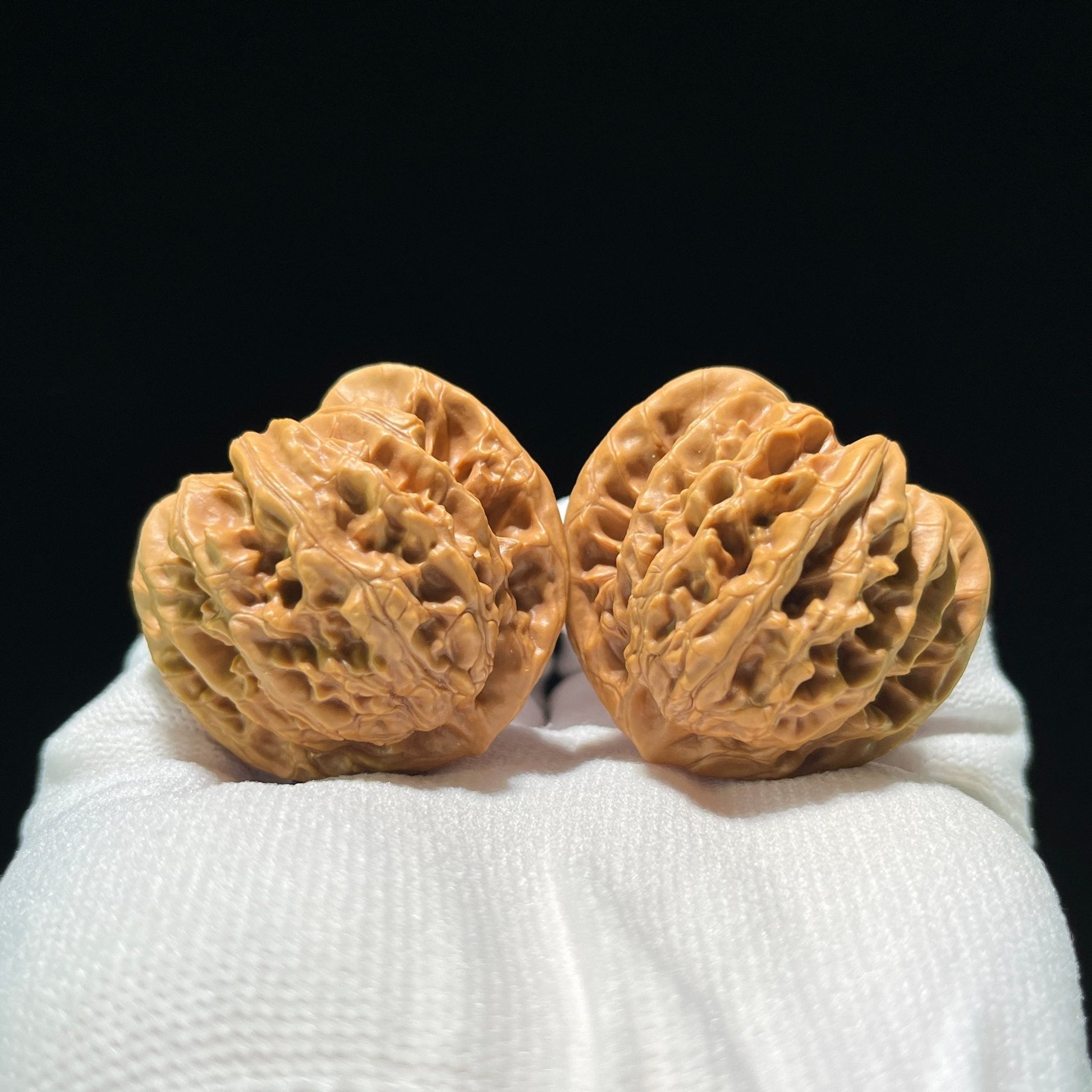 The Premier Xia Yun Ling "Peach Heart" (Tao Xin) Pair | Boutique Grade | 42.0mm x 38.0mm | XYL-807 - ThePatinaProject