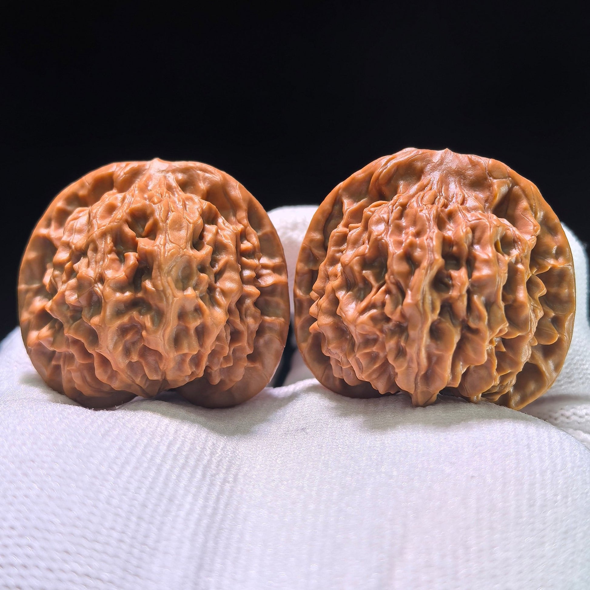 The "Qin Men Lion Head" Perfectly Balanced Boutique Pair | 39.0mm x 37.0mm | QM-1202C - ThePatinaProject