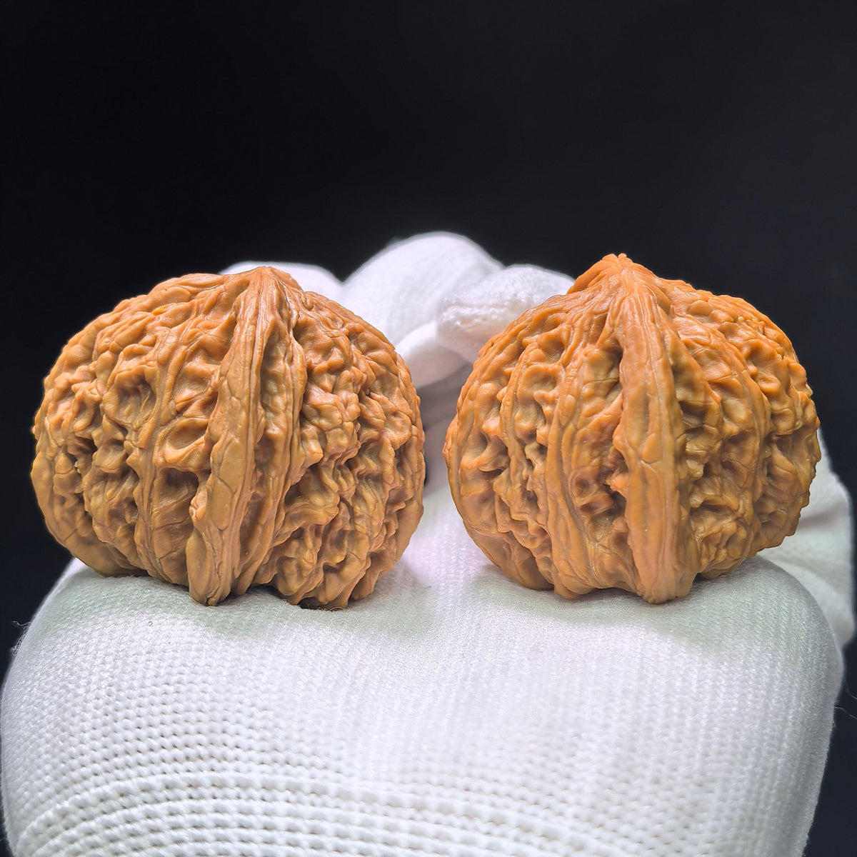 The Radiant "Ruby Fine-Line" Hongbaoshi Miwen Compressed Collector Pair | 41.0mm x 41.0mm | HBS-1401 - ThePatinaProject
