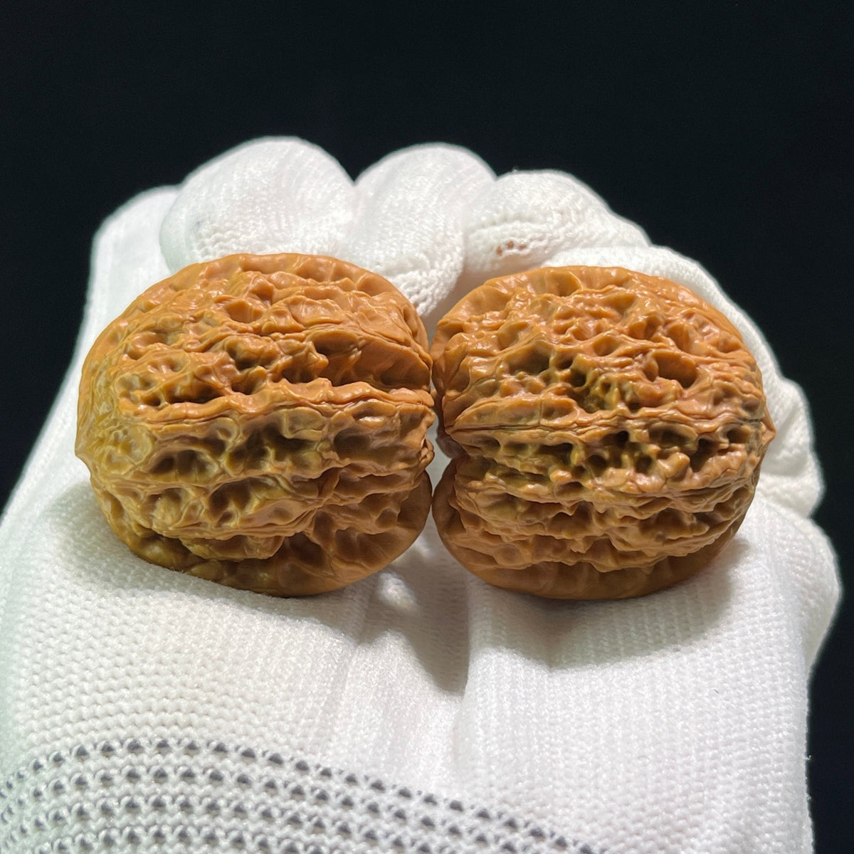 The "Rain Flower Pebble" (Yu Hua Shi) Ji Pin Pair | 34.0mm x 31.0mm | YHS-601 - ThePatinaProject