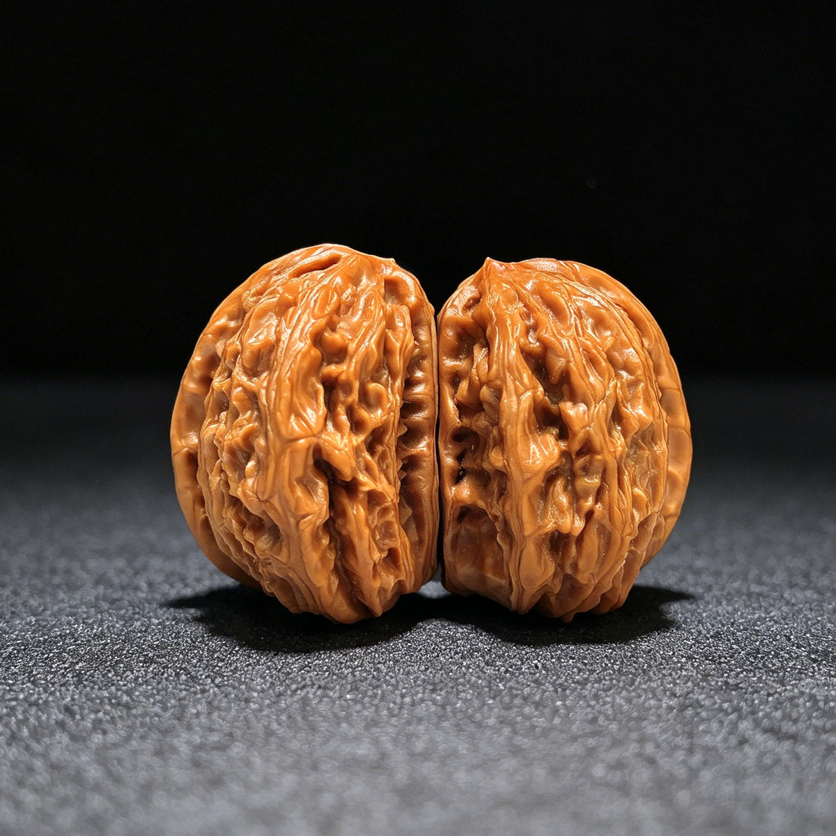 The Rare "Half-Wall White Lion" Baishizi Banbi Lion Head Pocket Masterpiece | 30.0mm x 41.0mm | BBZBB-401E - ThePatinaProject