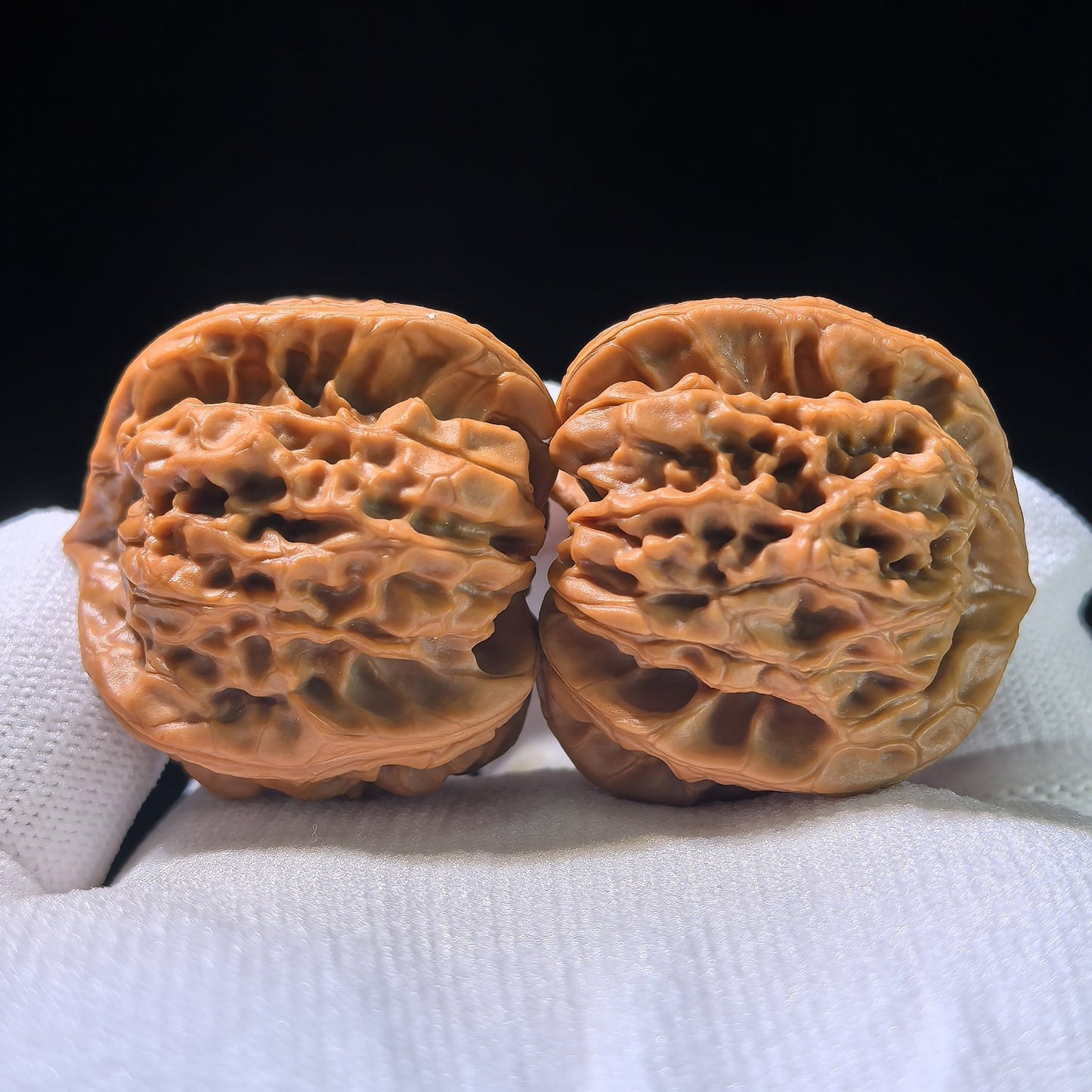 The Rare "Hundred Longevity Lion's Head" Triangle Collector's Pair | 37.0mm x 37.0mm x 35.0mm | BSSZT3N-1001E - ThePatinaProject