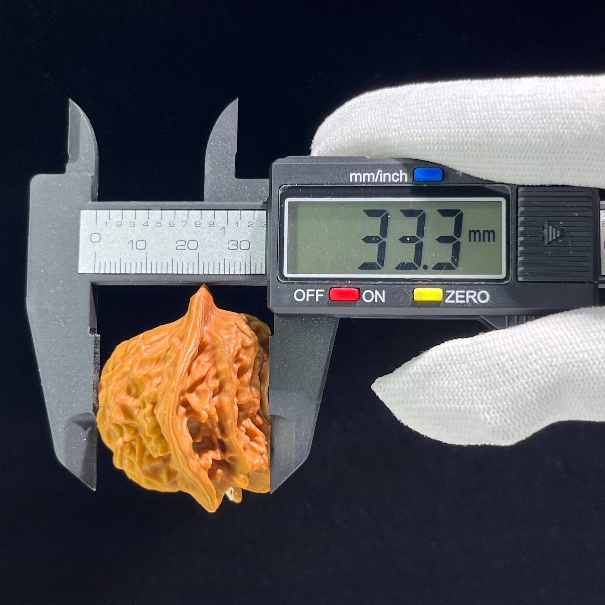 The Rare "Mutated Little Bird" (Yi Xing Xiao Niao) Asymmetrical Pair | 38x35mm & 35x34mm | YXXL-801 - ThePatinaProject