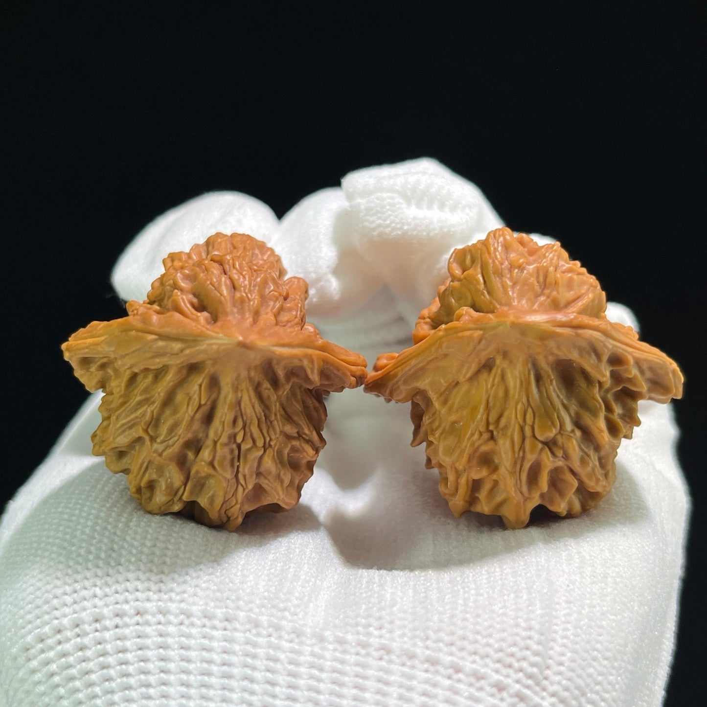 The Rare "Mutated Little Bird" (Yi Xing Xiao Niao) Asymmetrical Pair | 38x35mm & 35x34mm | YXXL-801 - ThePatinaProject