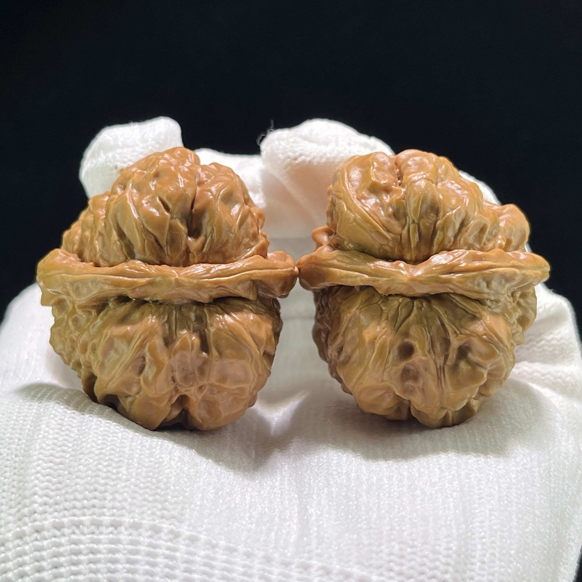 The Rare "Triangle Frog" (San Jiao Wa) Deep-Bellied Pair | 36.0mm x 39.0mm | W-801 - ThePatinaProject